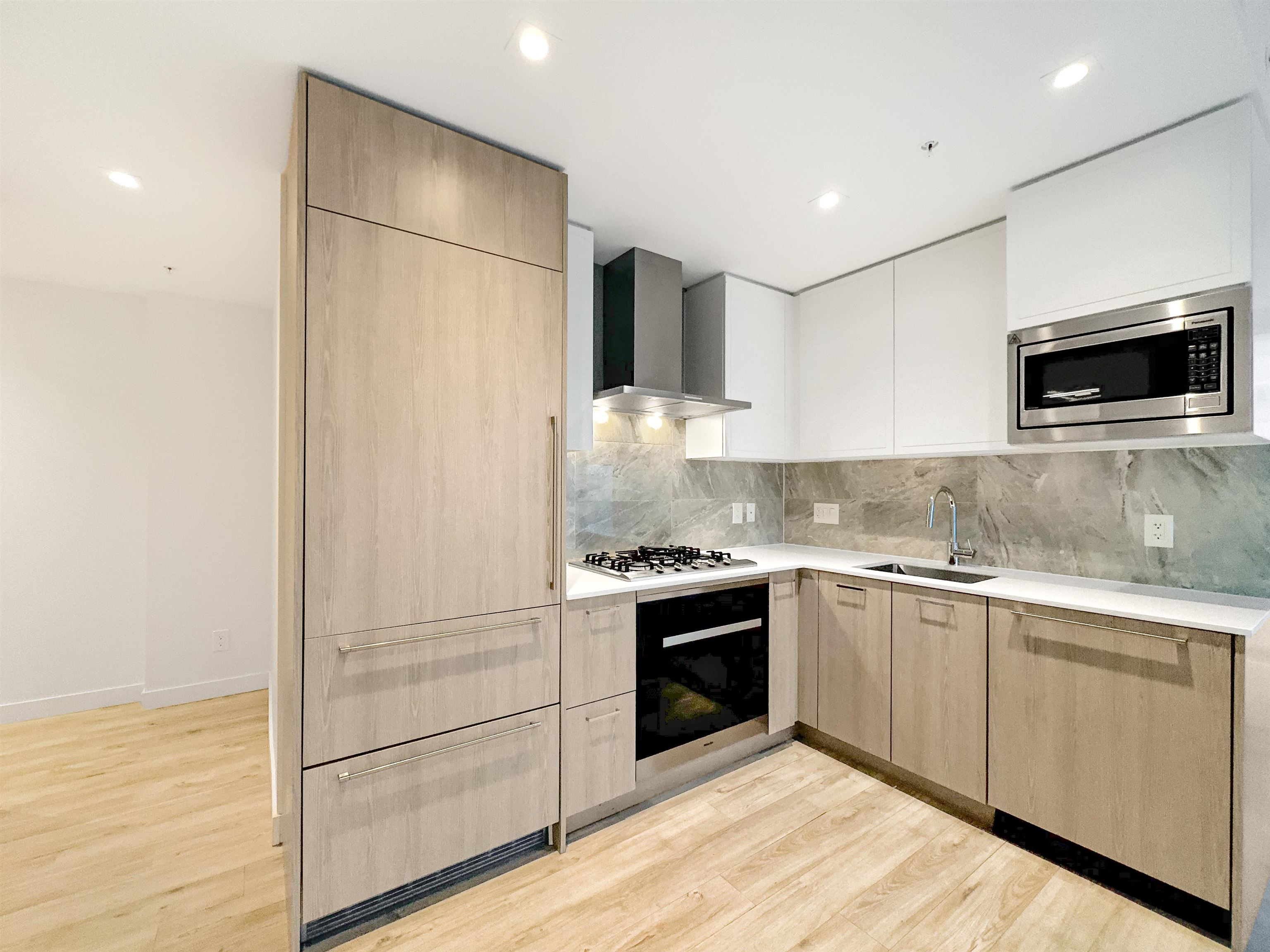 11xx 2288 ALPHA AVENUE, R3101861, BC,