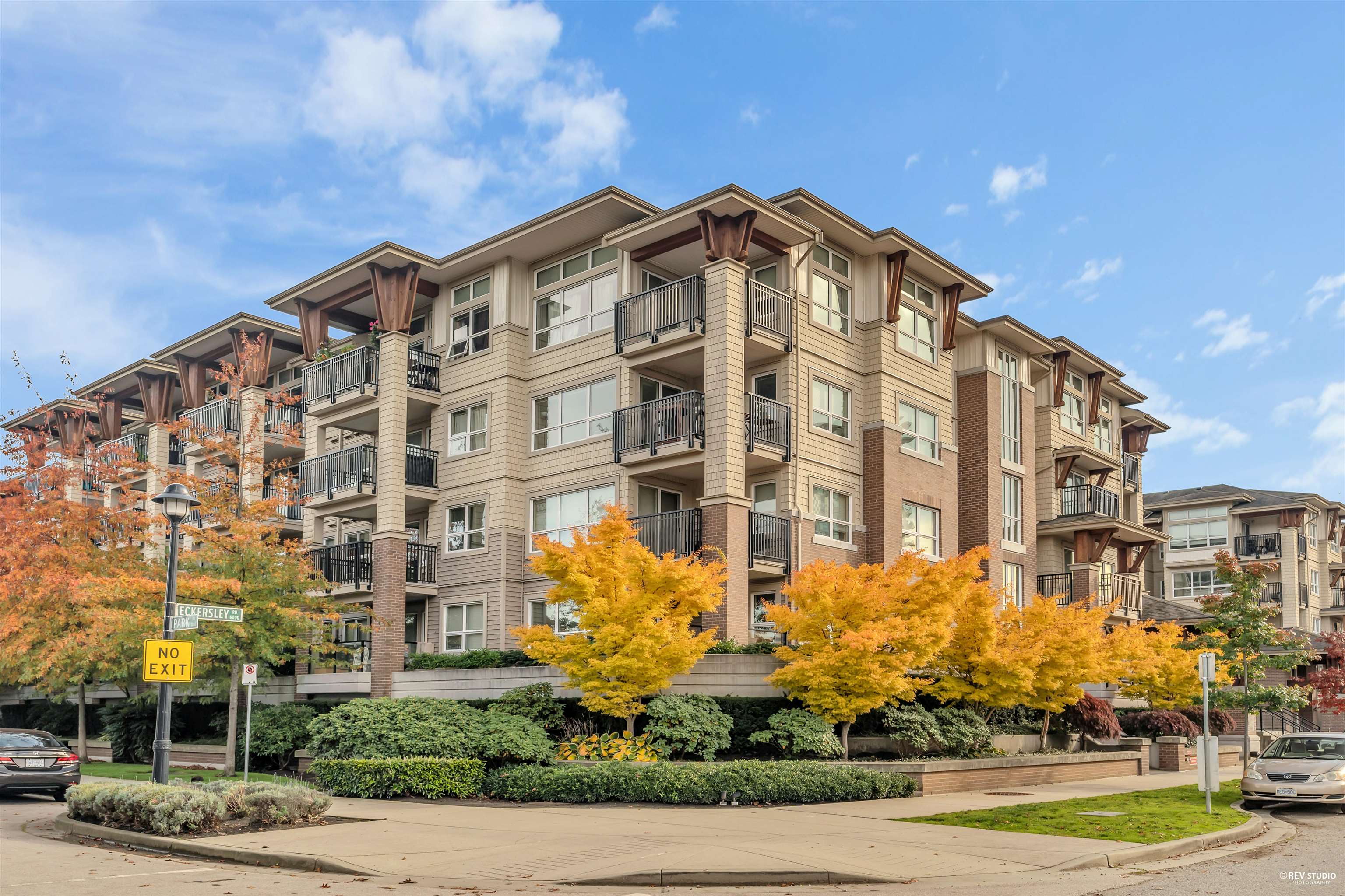 407 6800 ECKERSLEY ROAD, R3101876, BC,