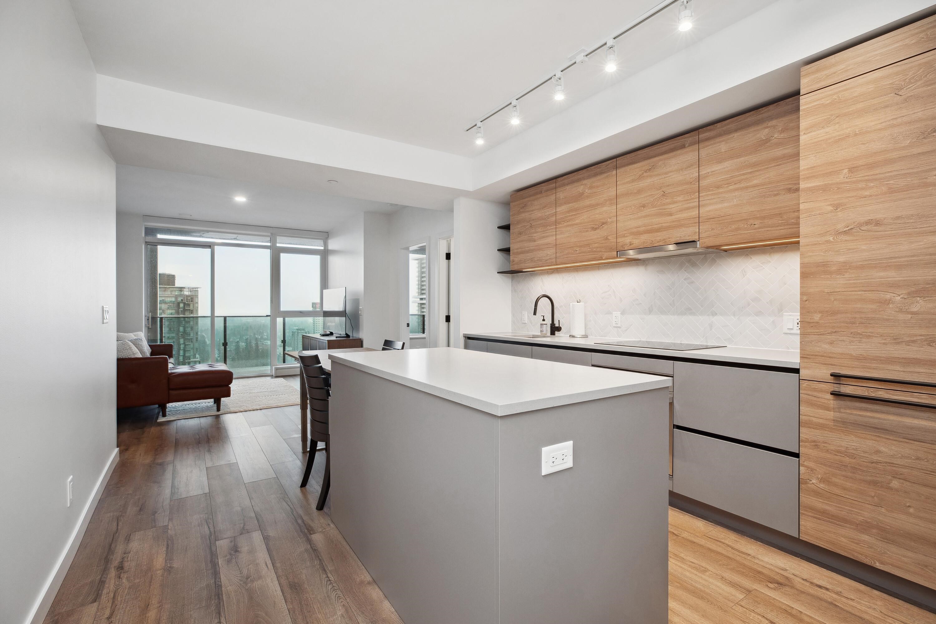 3609 10448 UNIVERSITY DRIVE, R3101898, BC,