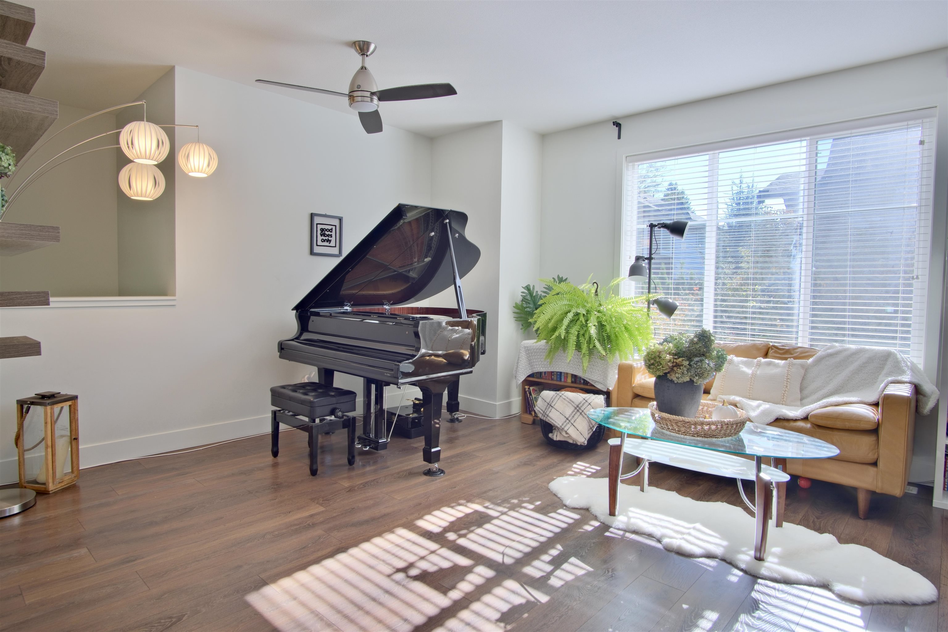 16 8217 204B STREET, R3101967, BC,