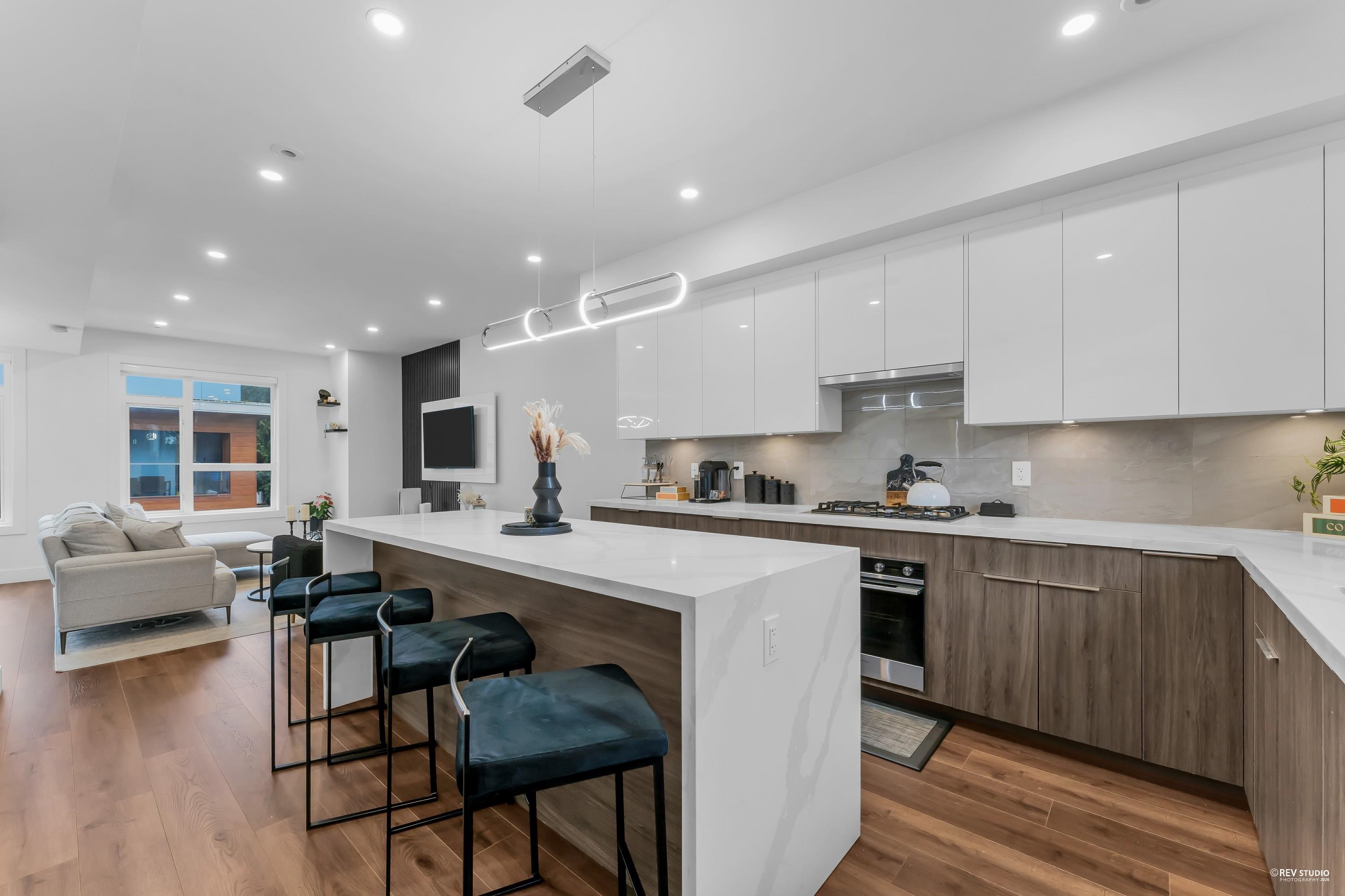 33 5858 132 STREET, R3102071, BC,