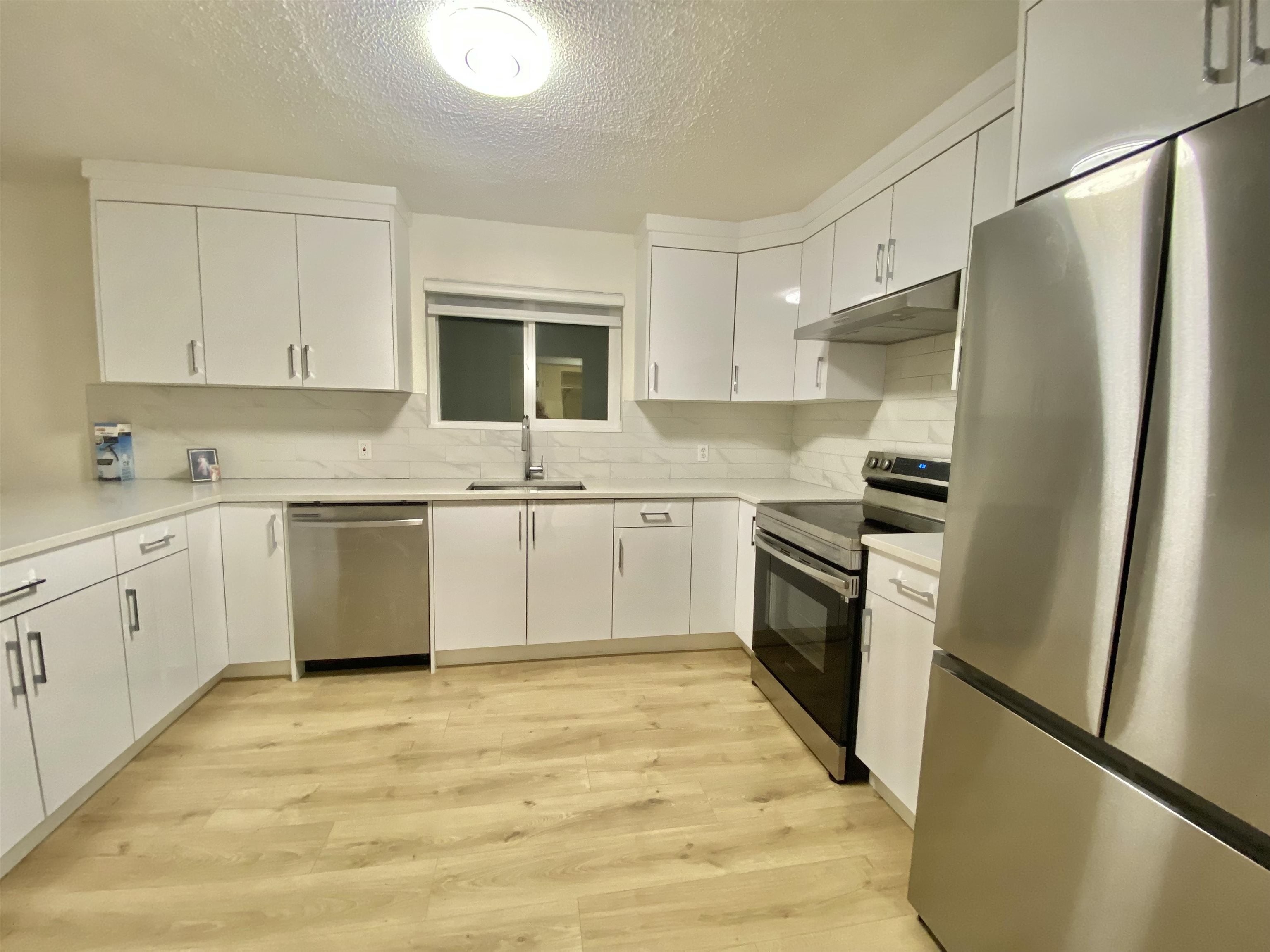 832 HABGOOD STREET, White Rock BC V4B 4W3, R3102339, BC,