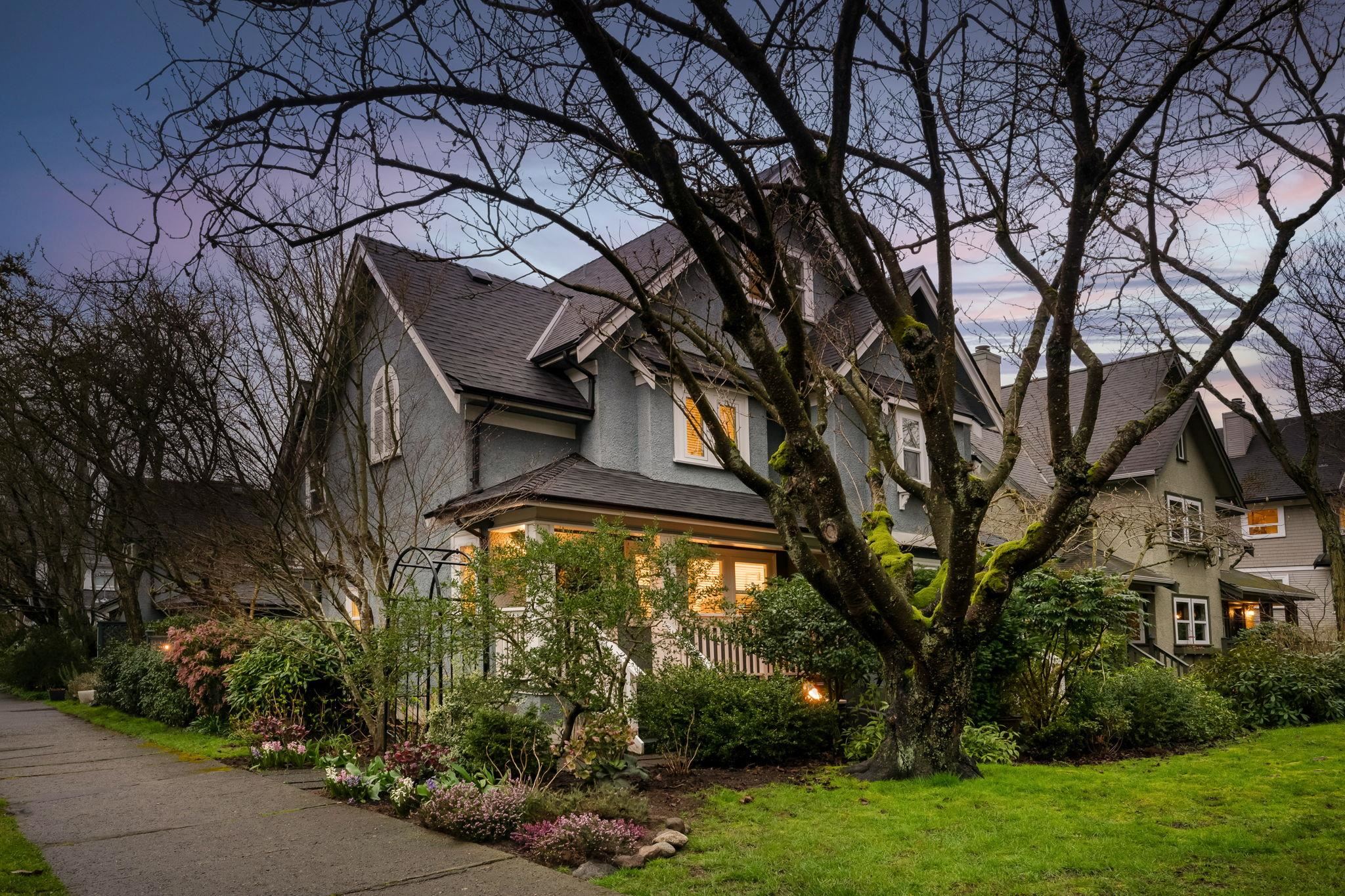 195 W 13TH AVENUE, Vancouver BC V5Y 1V8, R3102359, BC,