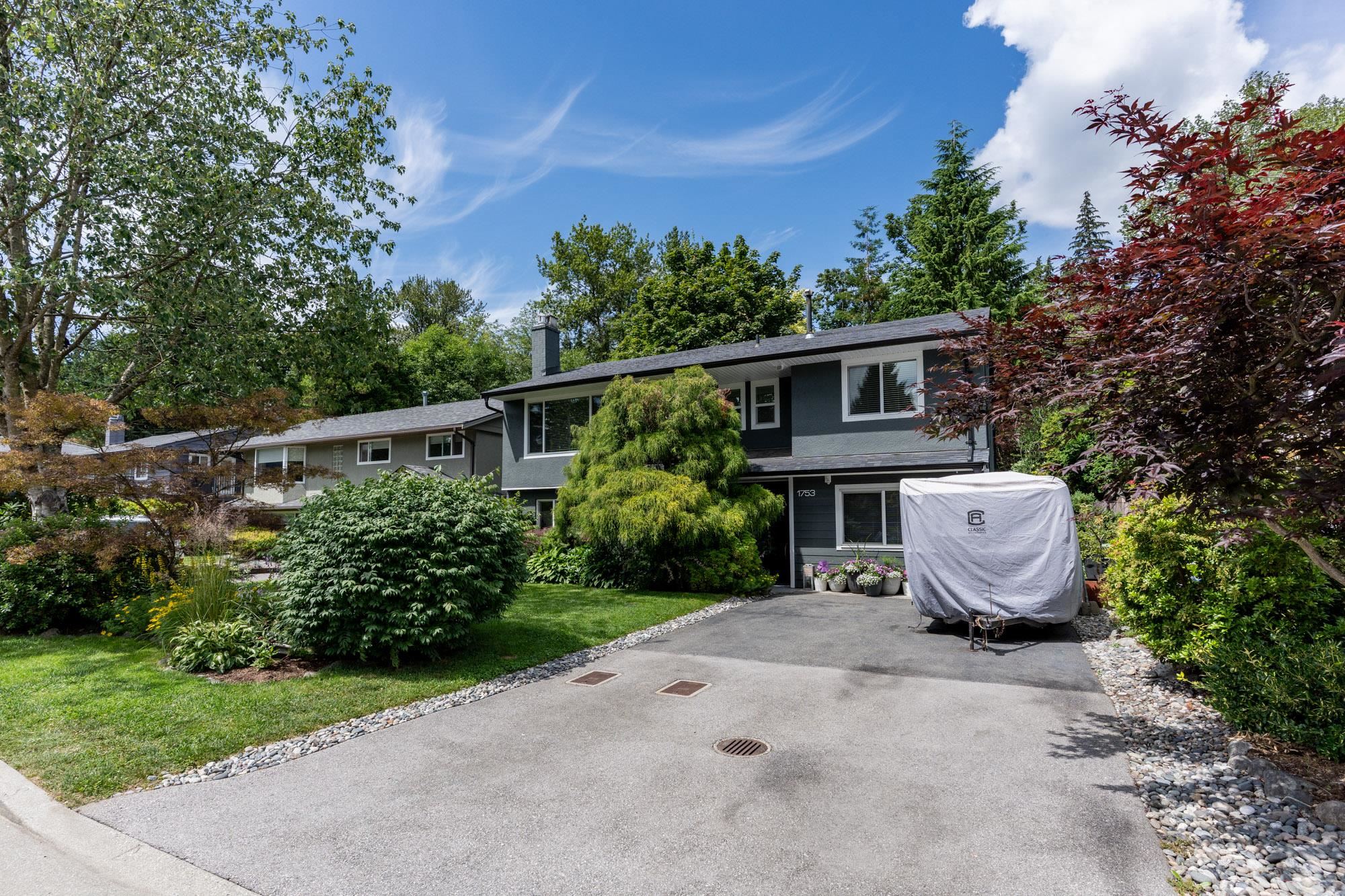 1753 CHALMERS AVENUE, Port Coquitlam BC V3B 2T3, R3102440, BC,