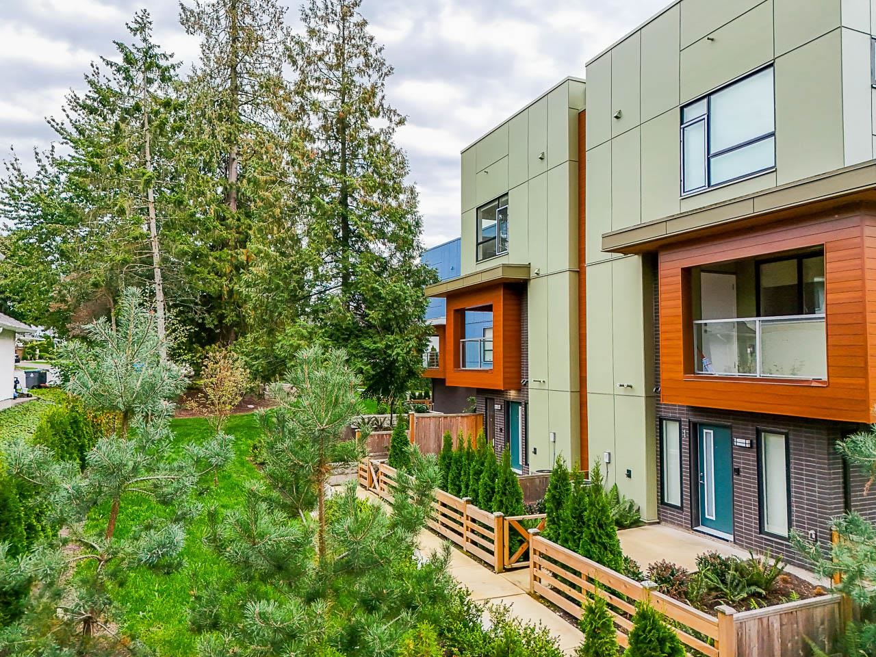 2 5858 132 STREET, R3102492, BC,