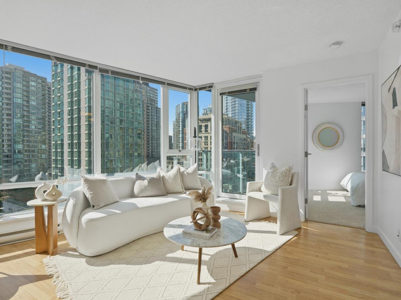 1109 233 ROBSON STREET, R3102583, BC,