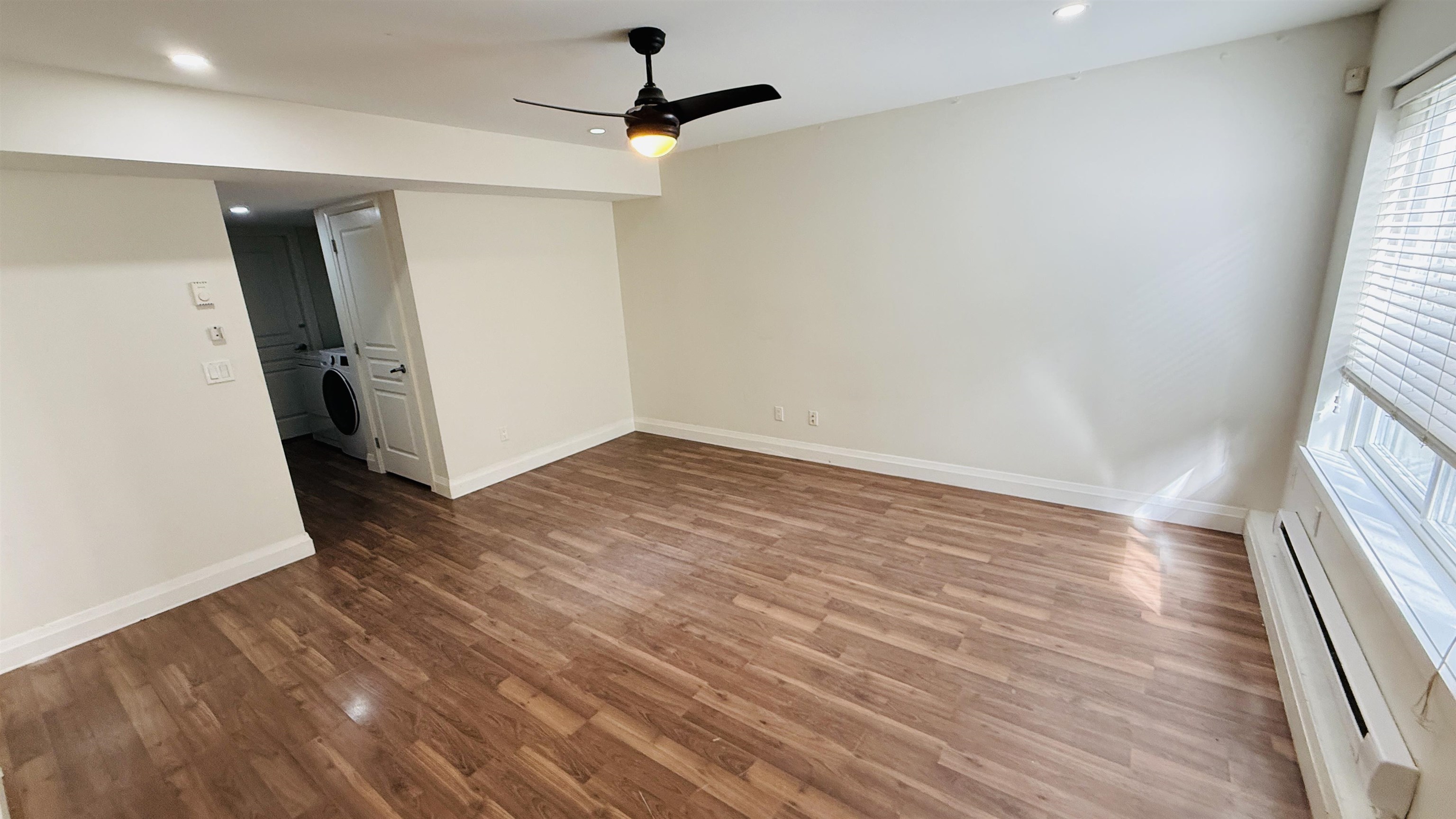 Bsmt Suite 7012 194B STREET, R3102733, BC,