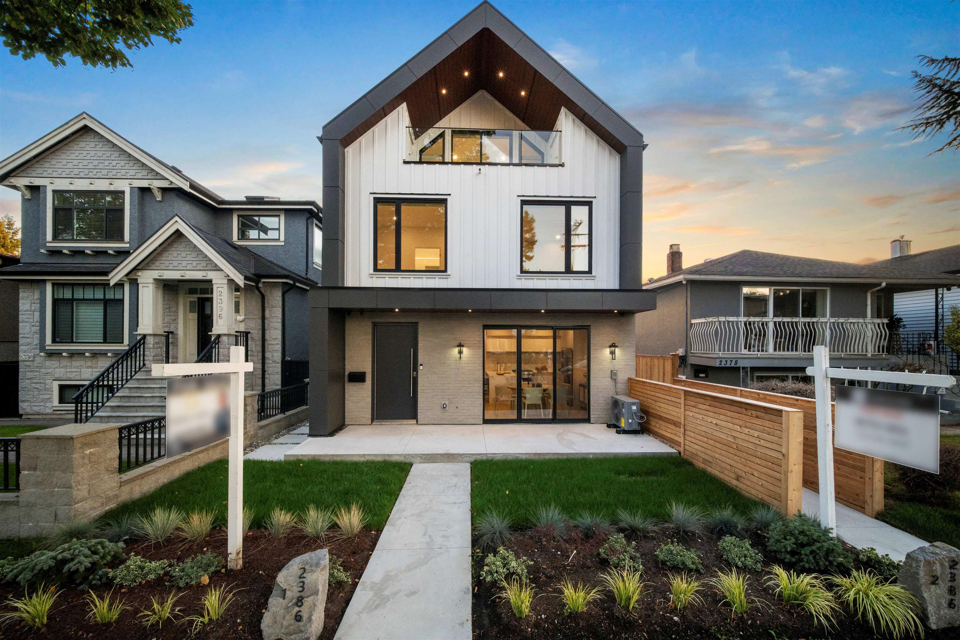 1 2386 45TH AVENUE, R3102750, BC,