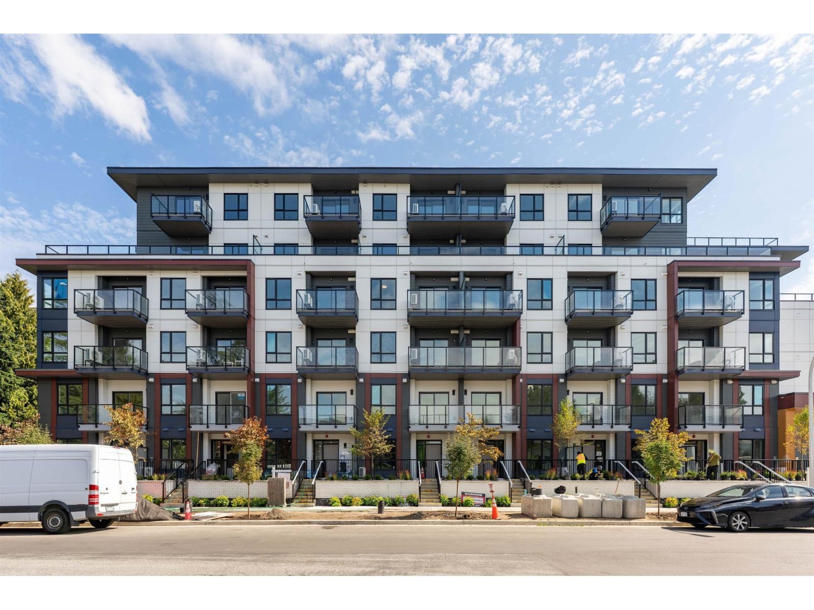 1 Bed + Den 5398 207 STREET, R3102752, BC,