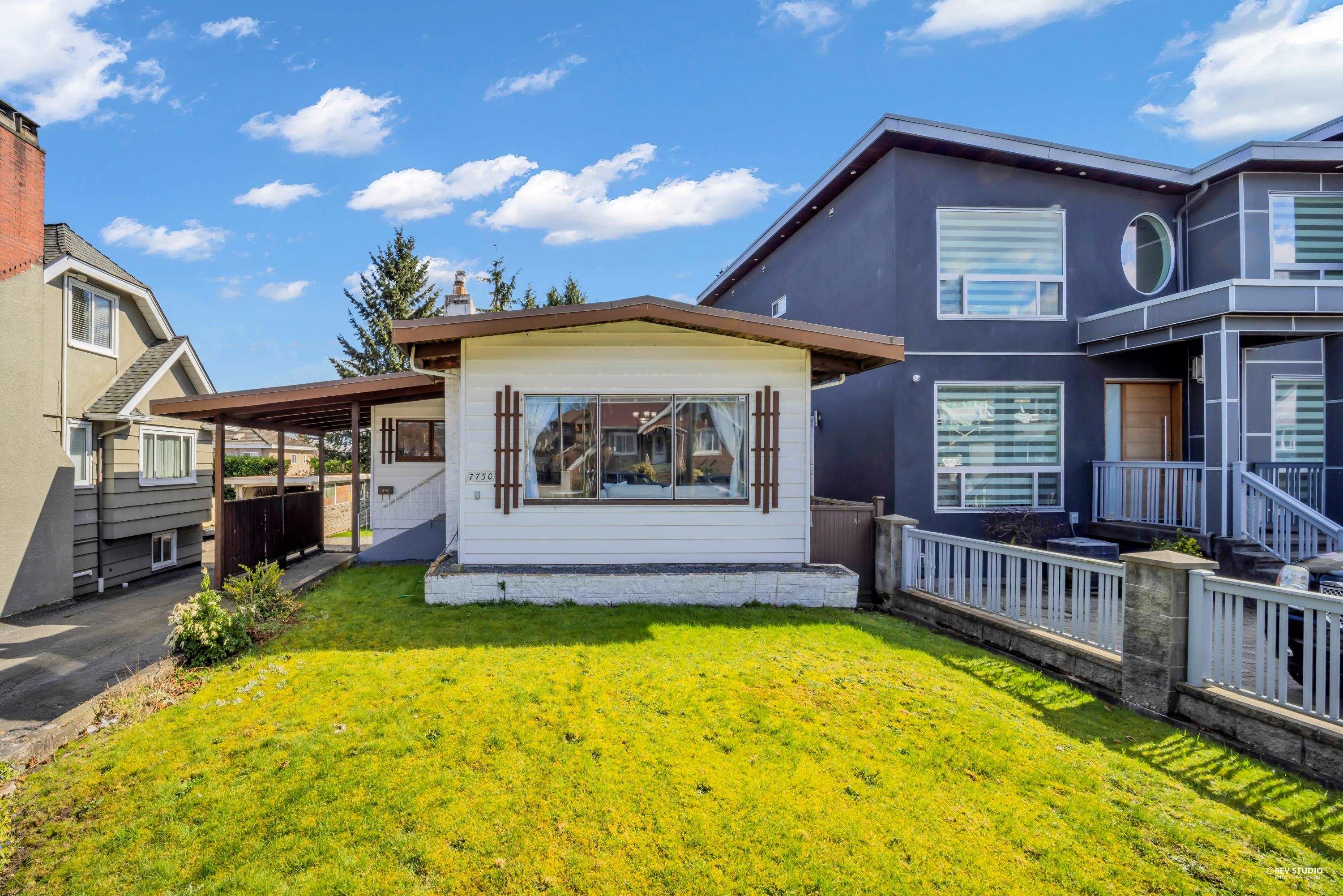 7750 15TH AVENUE, Burnaby BC V3N 1W5, R3102801, BC,