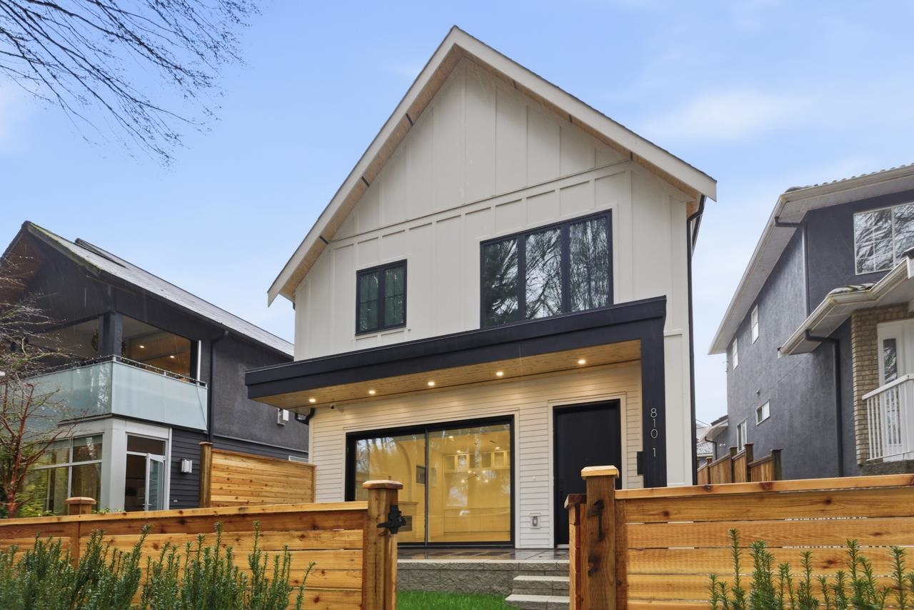 1 810 22ND AVENUE, R3102814, BC,