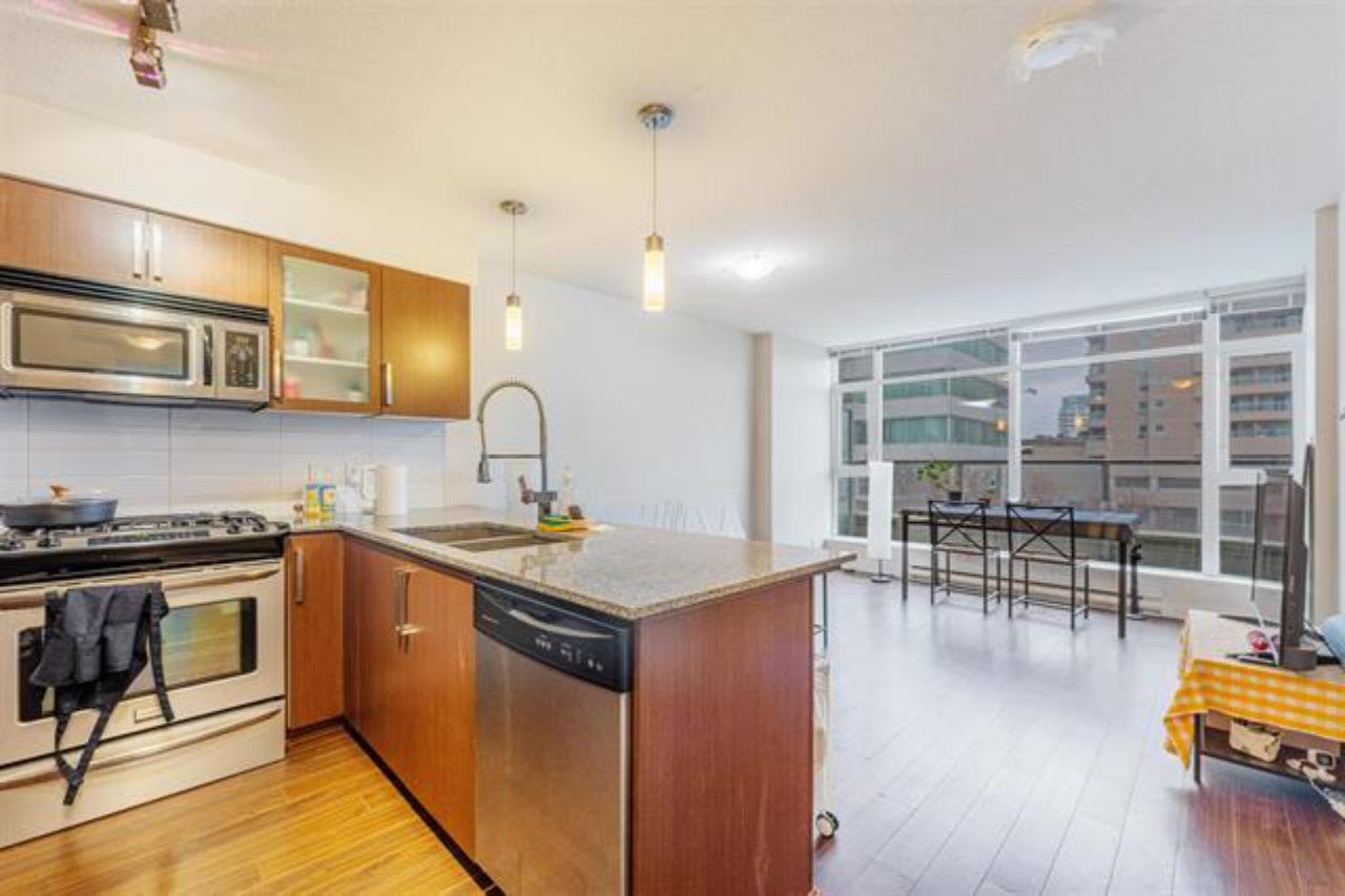 512 8068 WESTMINSTER HIGHWAY, R3102833, BC,