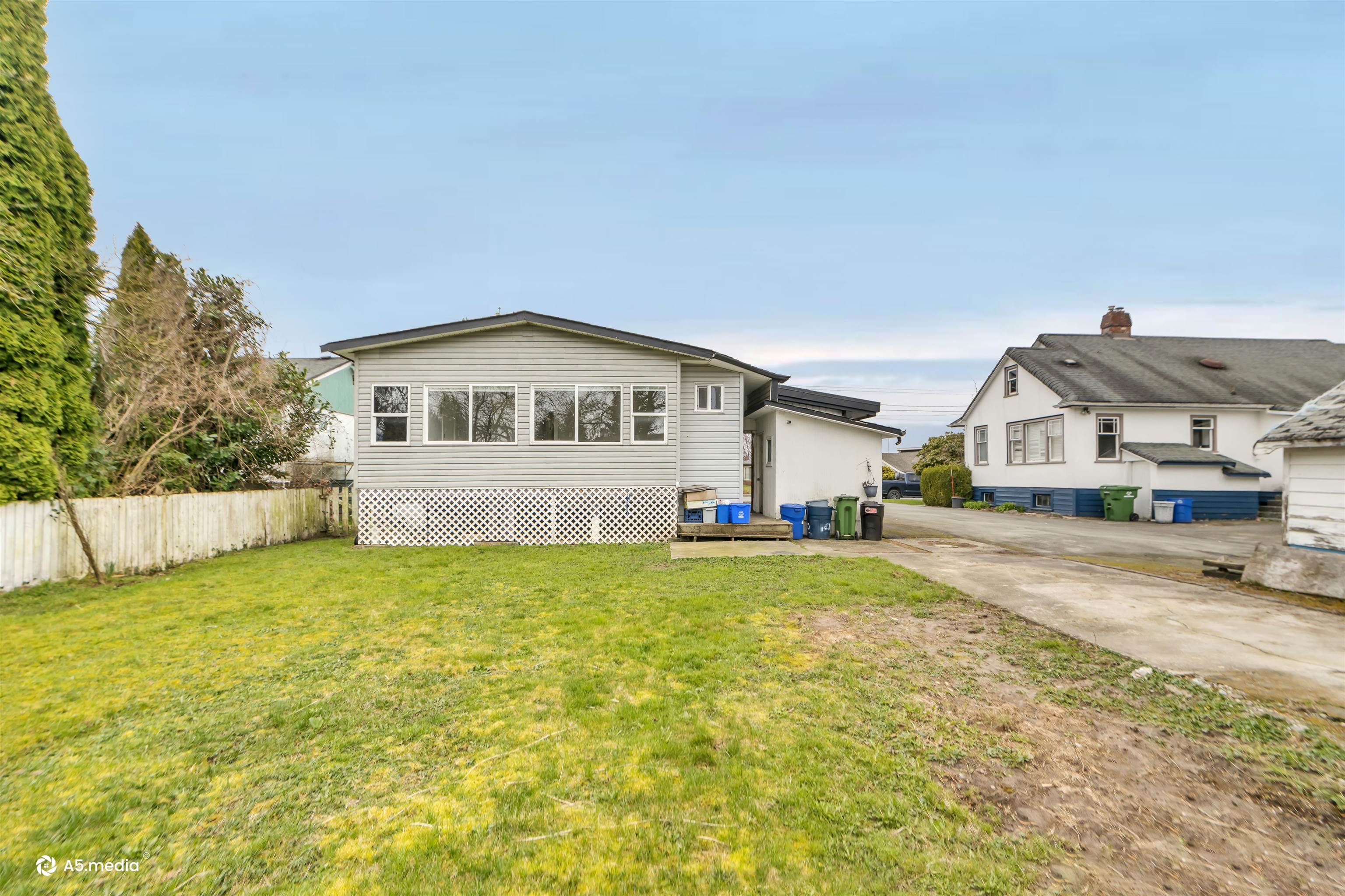 9610 HAZEL STREET, Chilliwack BC V2P 5N9, R3102903, BC,