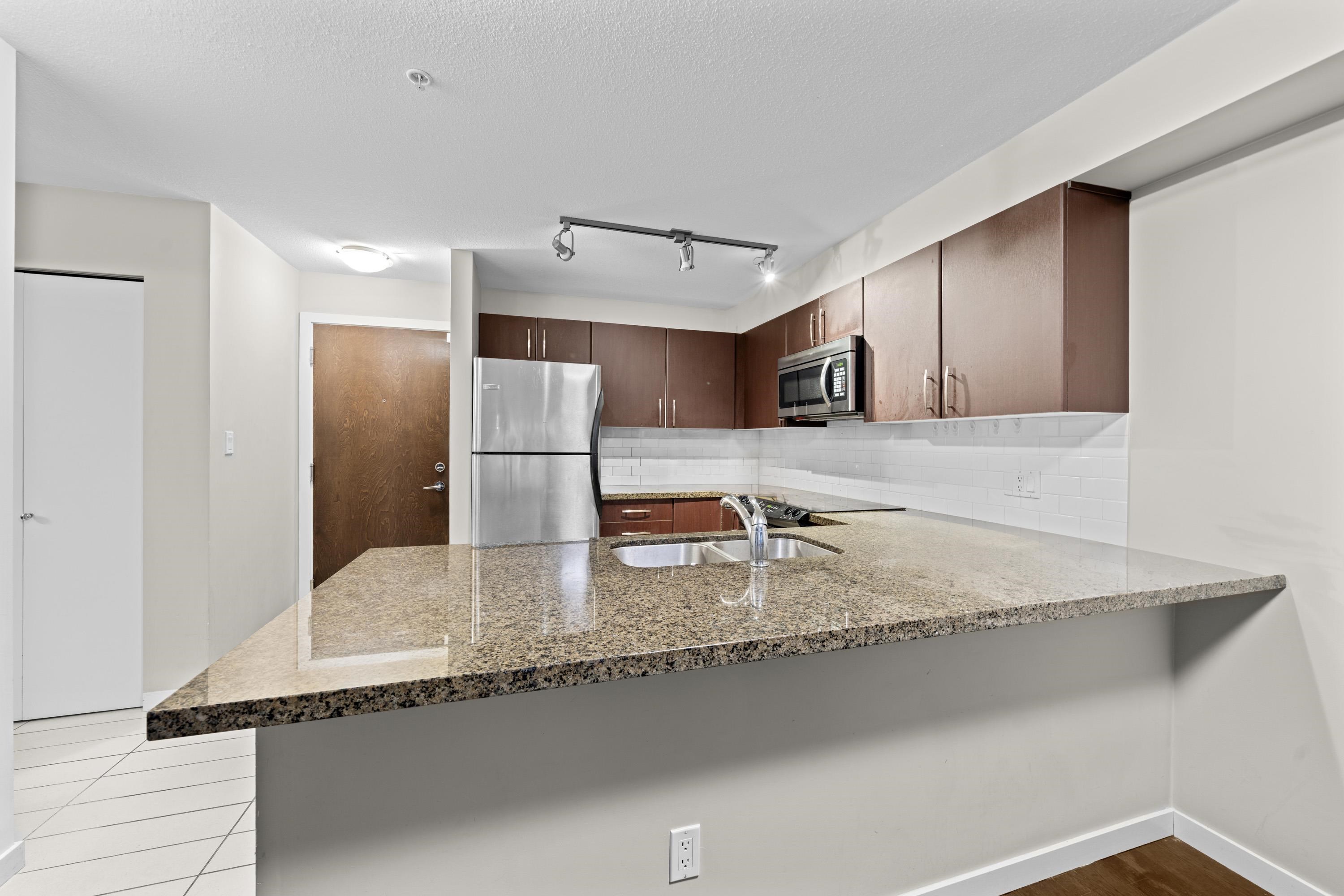 209 7337 MACPHERSON AVENUE, R3103193, BC,