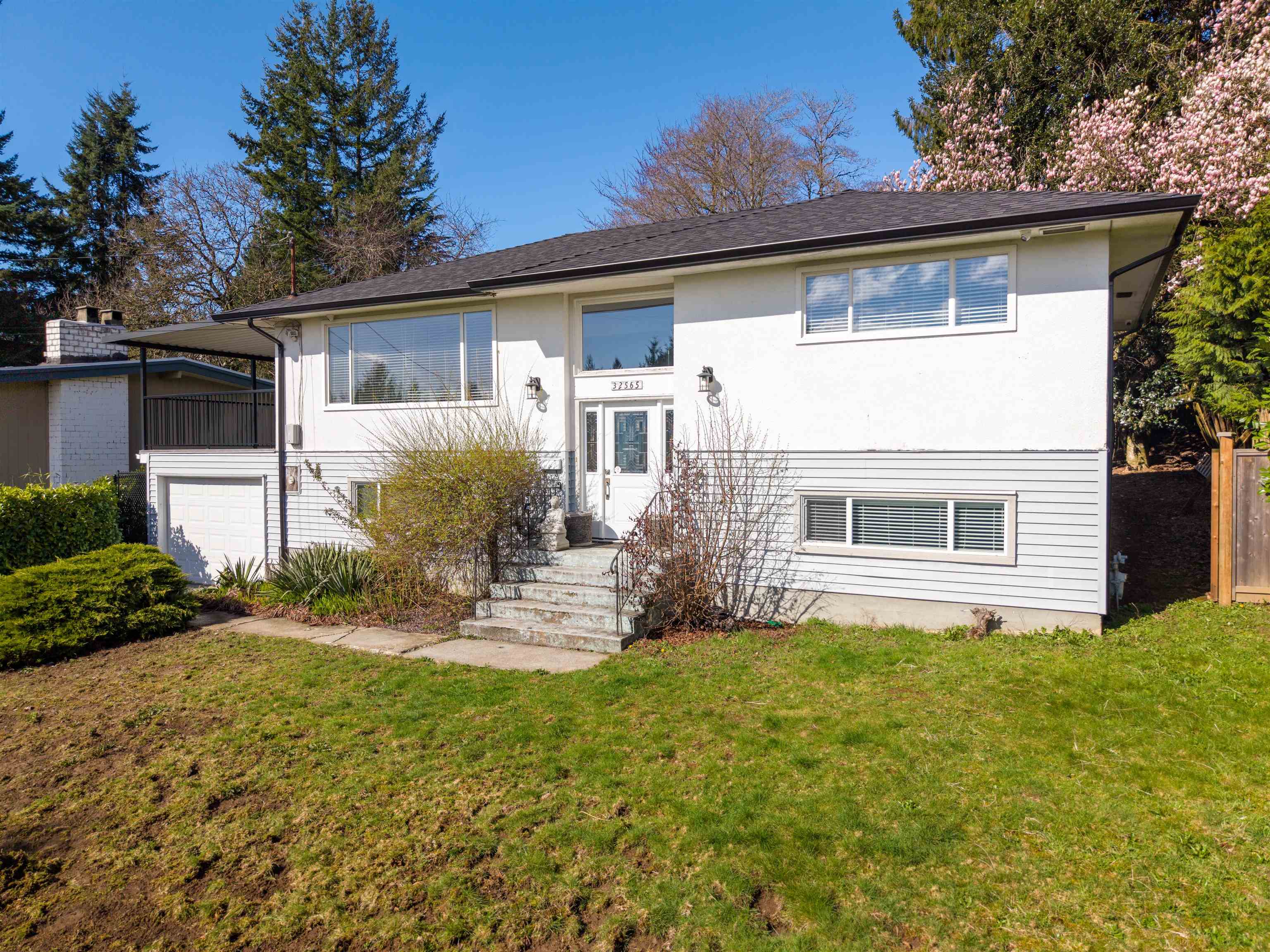 32565 FLEMING AVENUE, Mission BC V2V 2G8, R3103226, BC,