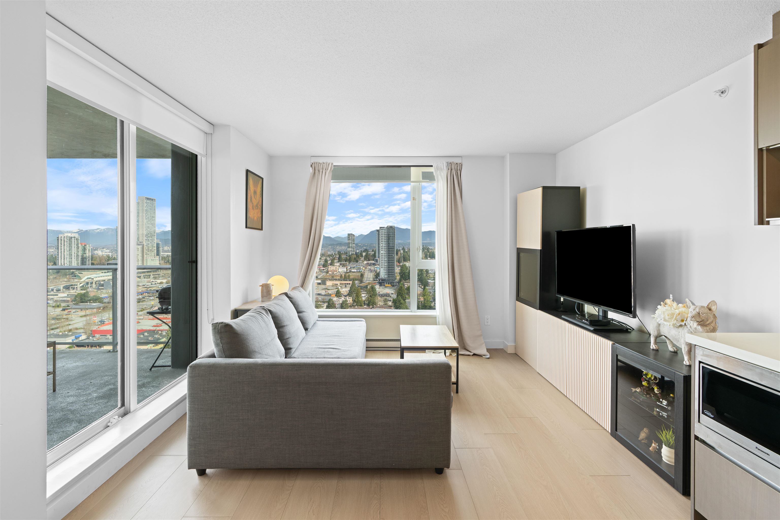 3209 13750 100 AVENUE, R3103239, BC,