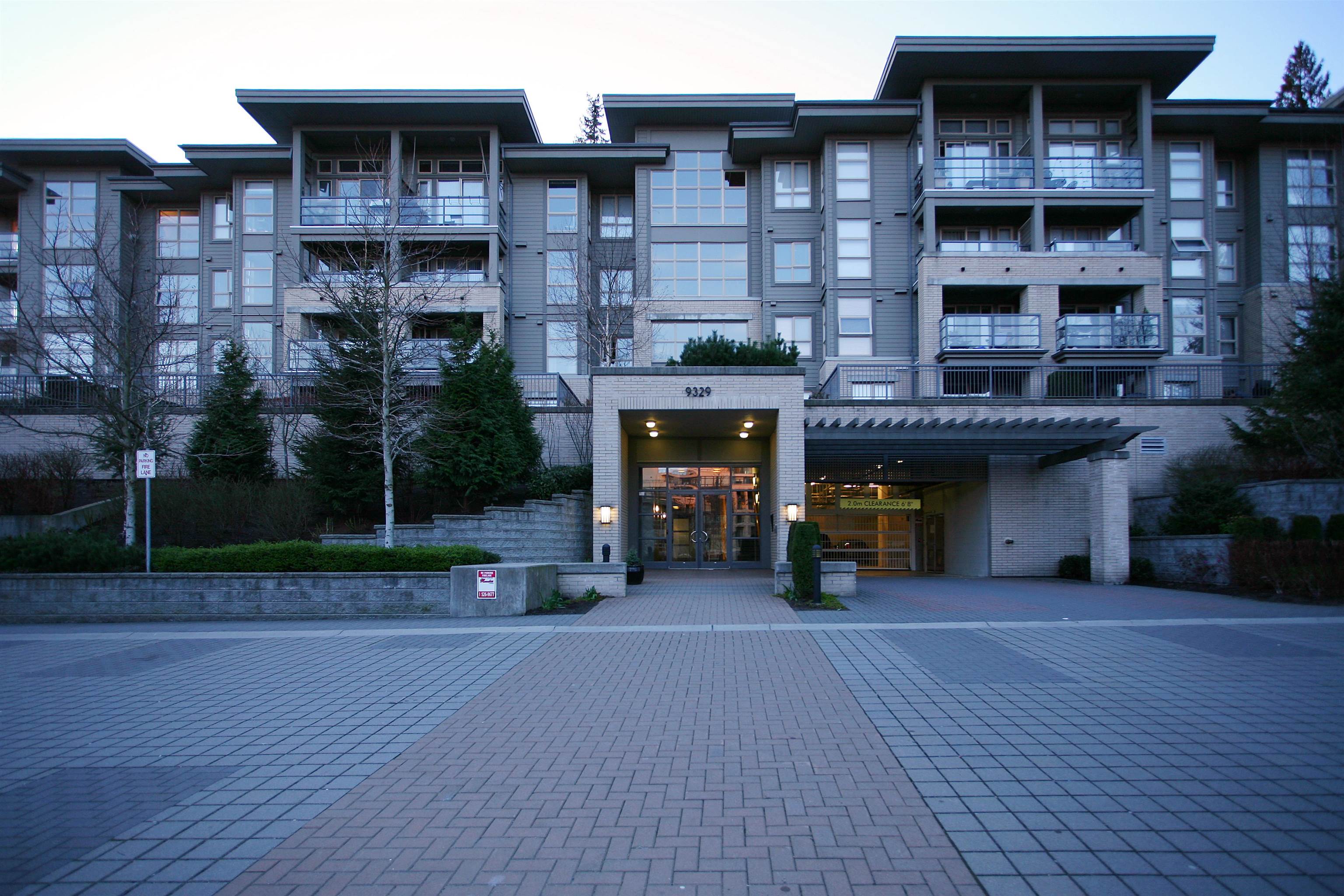 409 9329 UNIVERSITY CRESCENT, R3103276, BC,