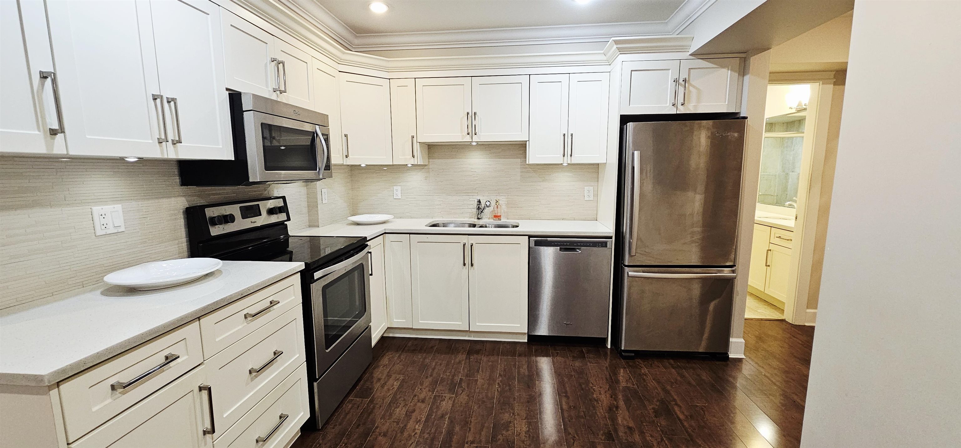 Lower/ 888 CANYON BOULEVARD, R3103338, BC,