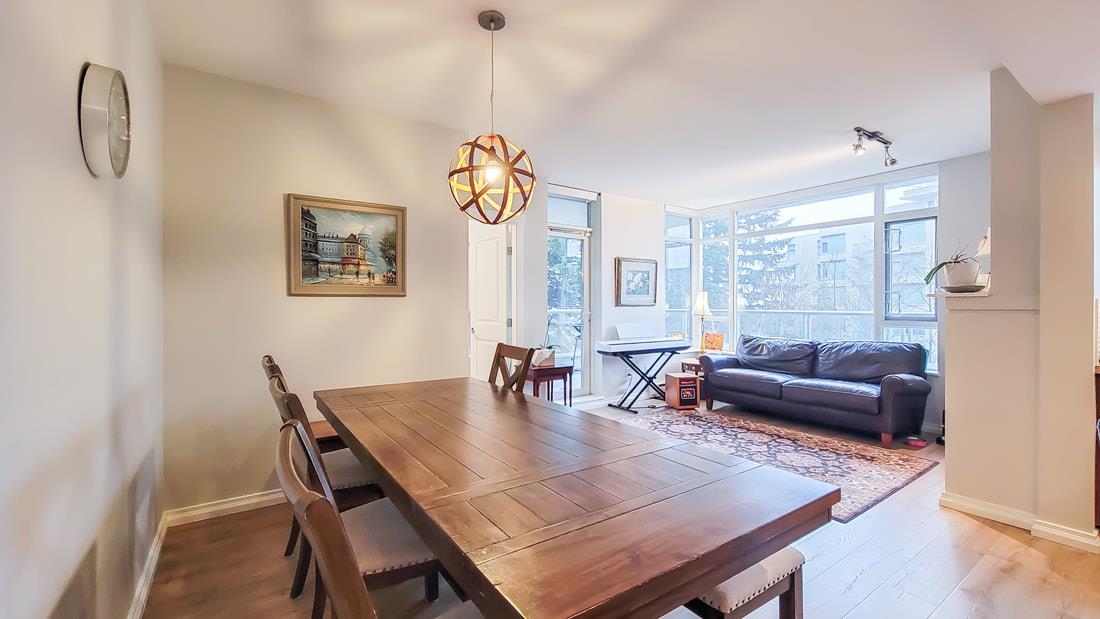 301 9266 UNIVERSITY CRESCENT, R3103364, BC,