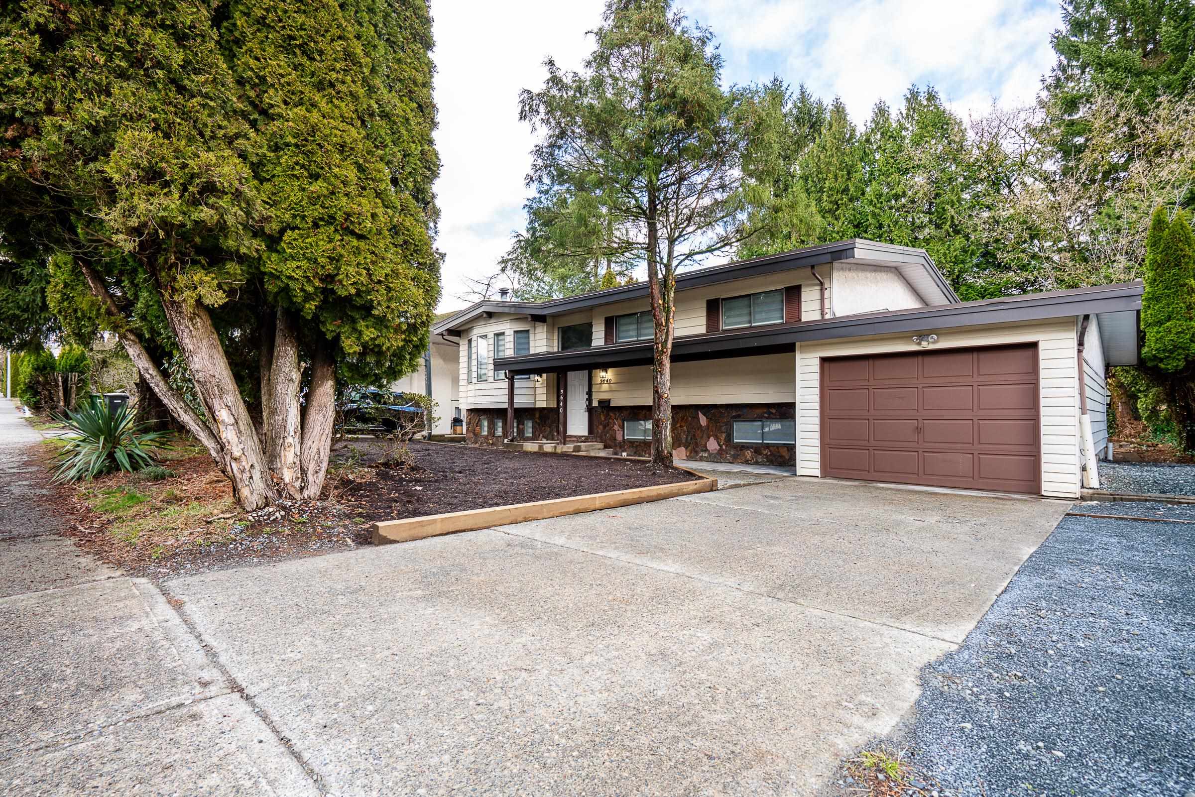 3640 OLD CLAYBURN ROAD, Abbotsford BC V3G 1H6, R3103538, BC,