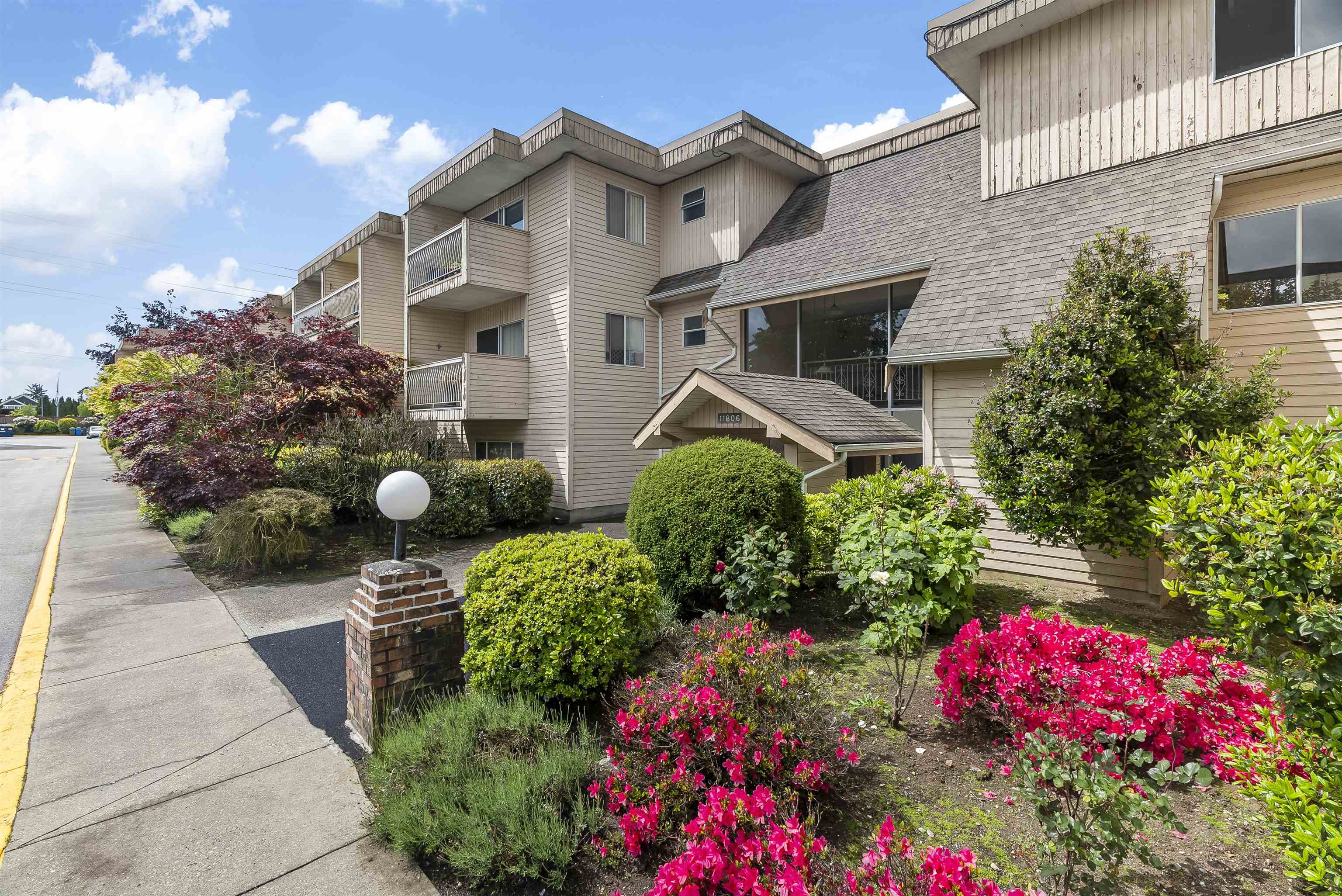 221 11806 88 AVENUE, R3103619, BC,