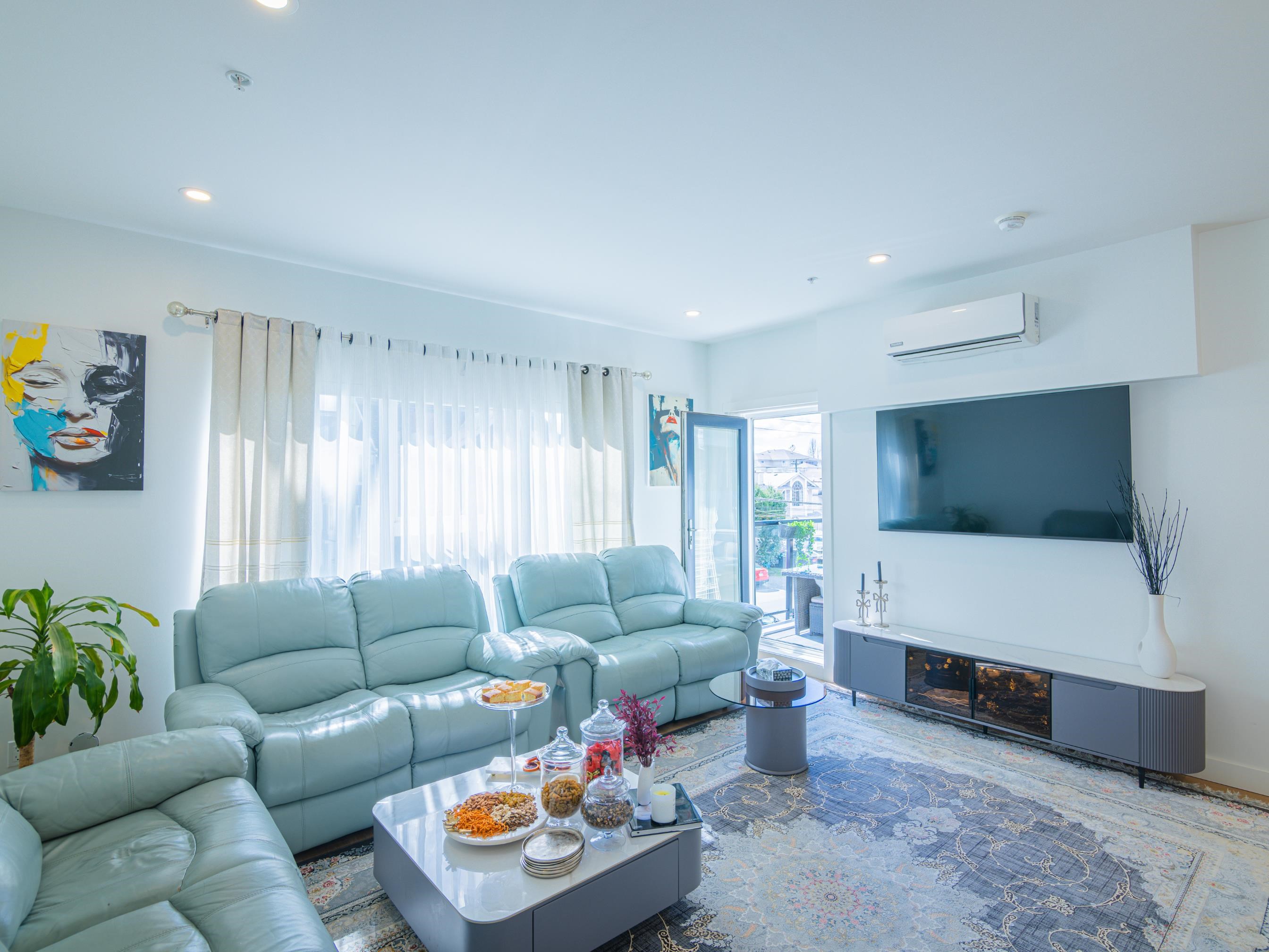 202 2331 KELLY AVENUE, R3103638, BC,