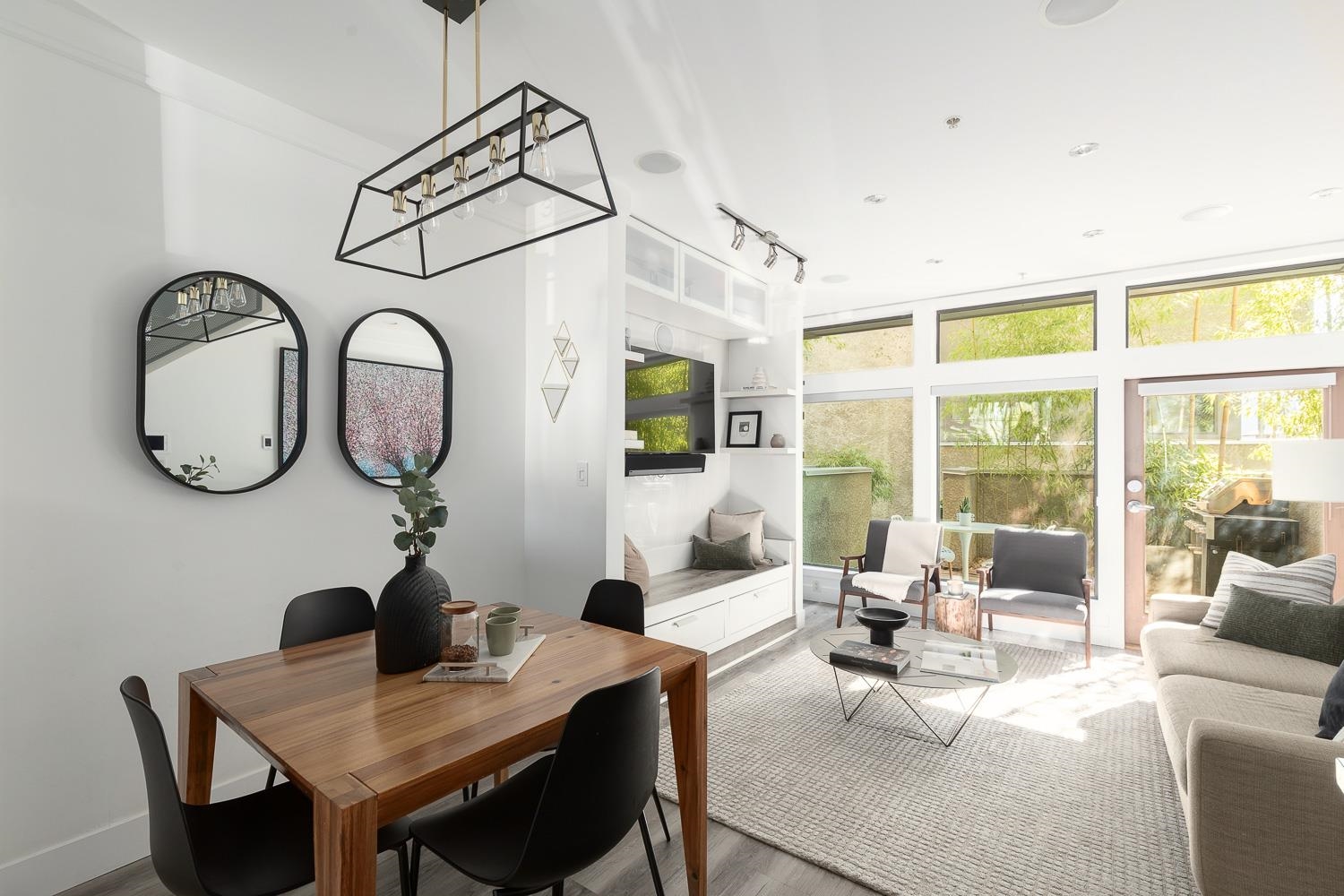 396 E 15TH AVENUE, Vancouver BC V5T 2R1, R3103718, BC,