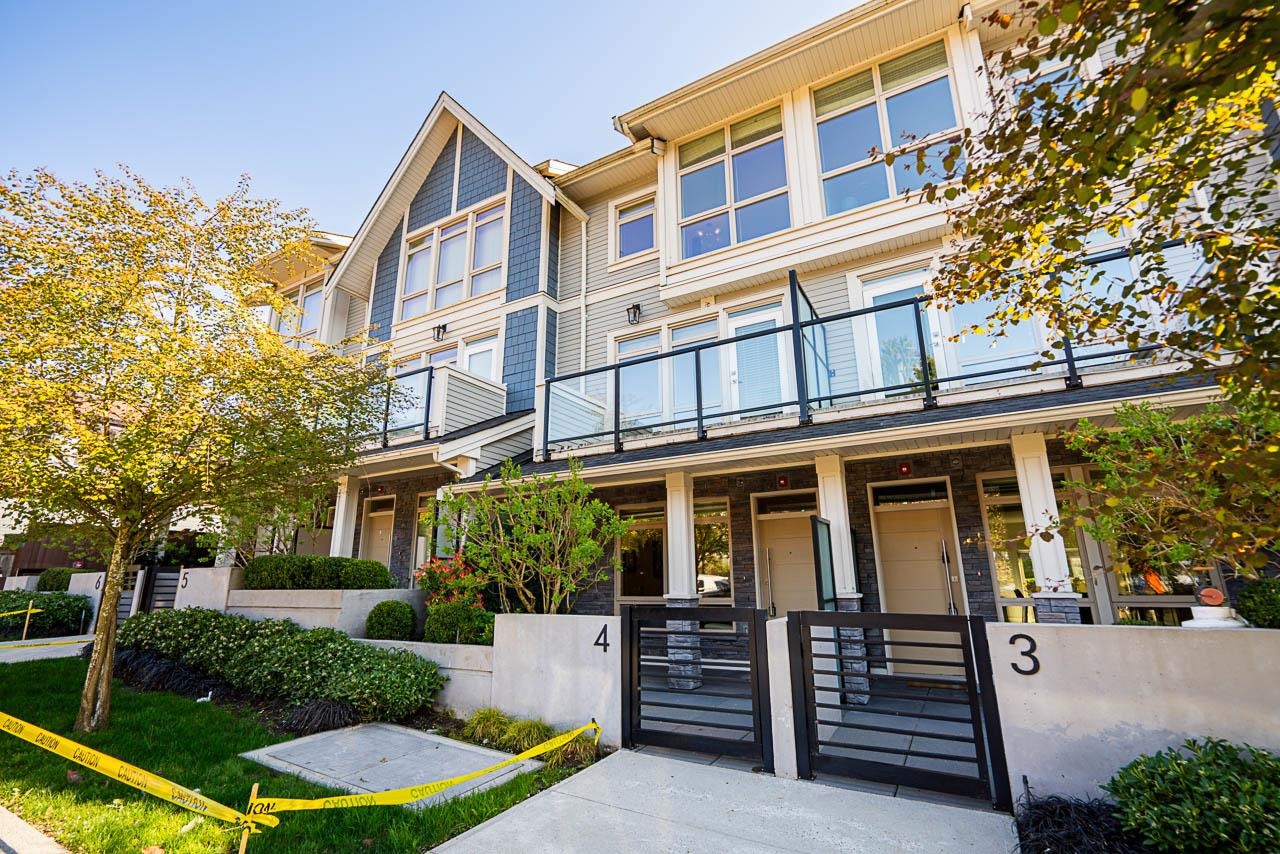 4 115 QUEENS ROAD, R3103731, BC,