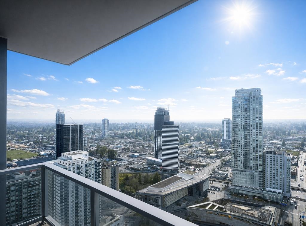 4103 13350 CENTRAL AVENUE, R3103808, BC,