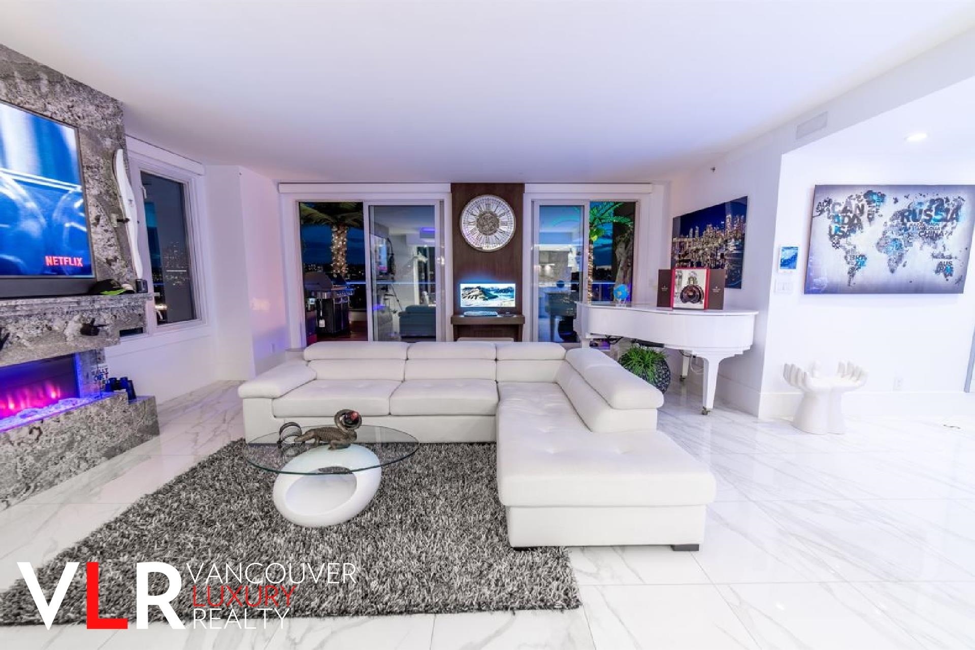 PH 199 DRAKE STREET, R3103820, BC,