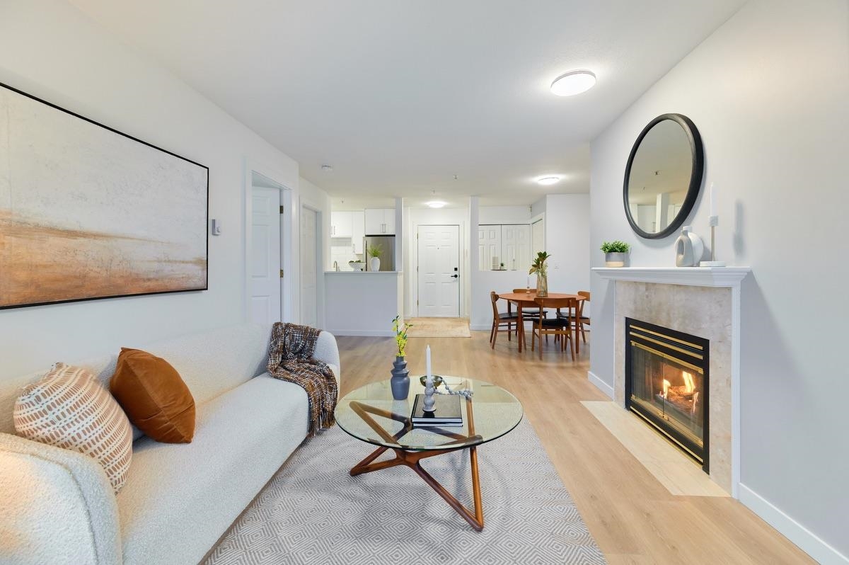 313 855 16TH STREET, R3103877, BC,