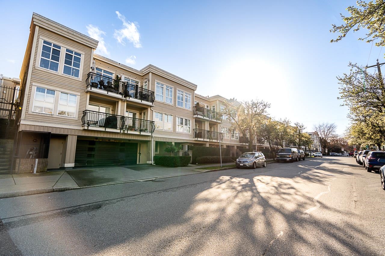 310 678 7TH AVENUE, R3103881, BC,