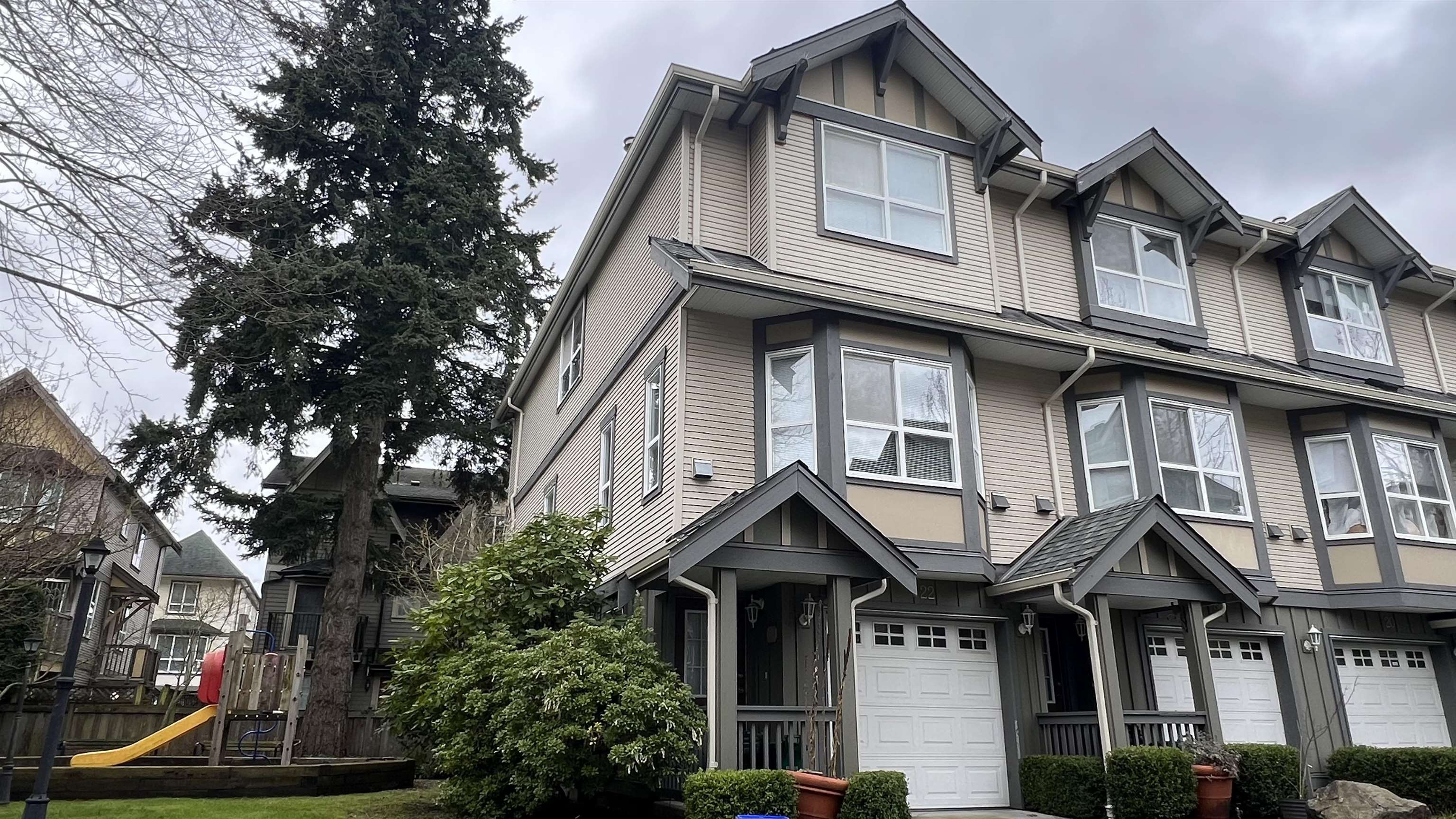 22 7833 HEATHER STREET, R3104158, BC,