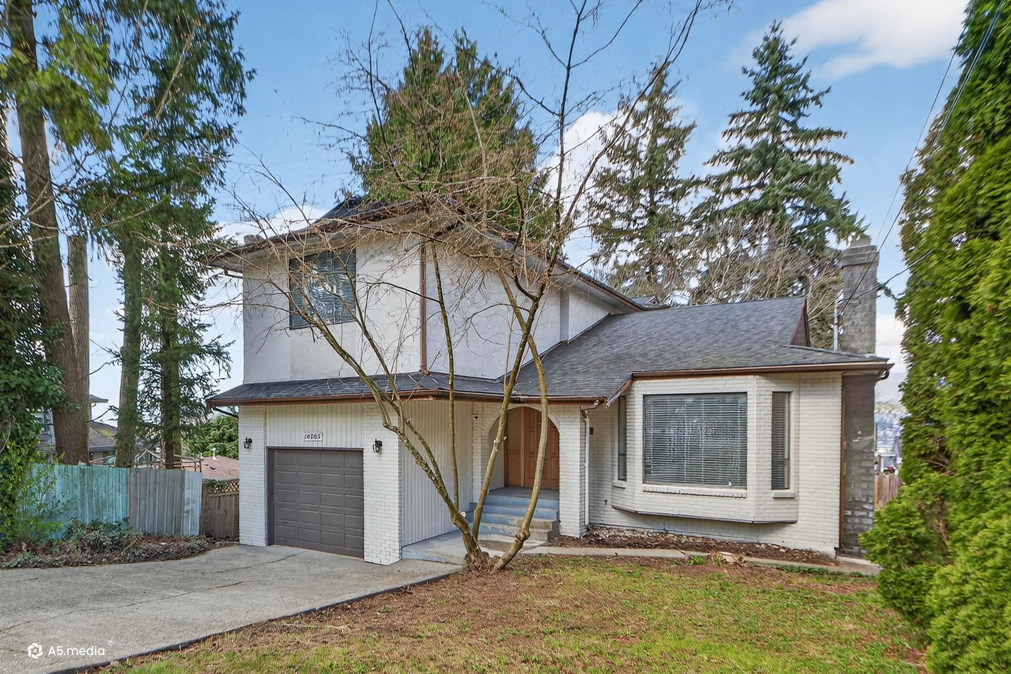 14085 114A AVENUE, Surrey BC V3R 2N6, R3104205, BC,