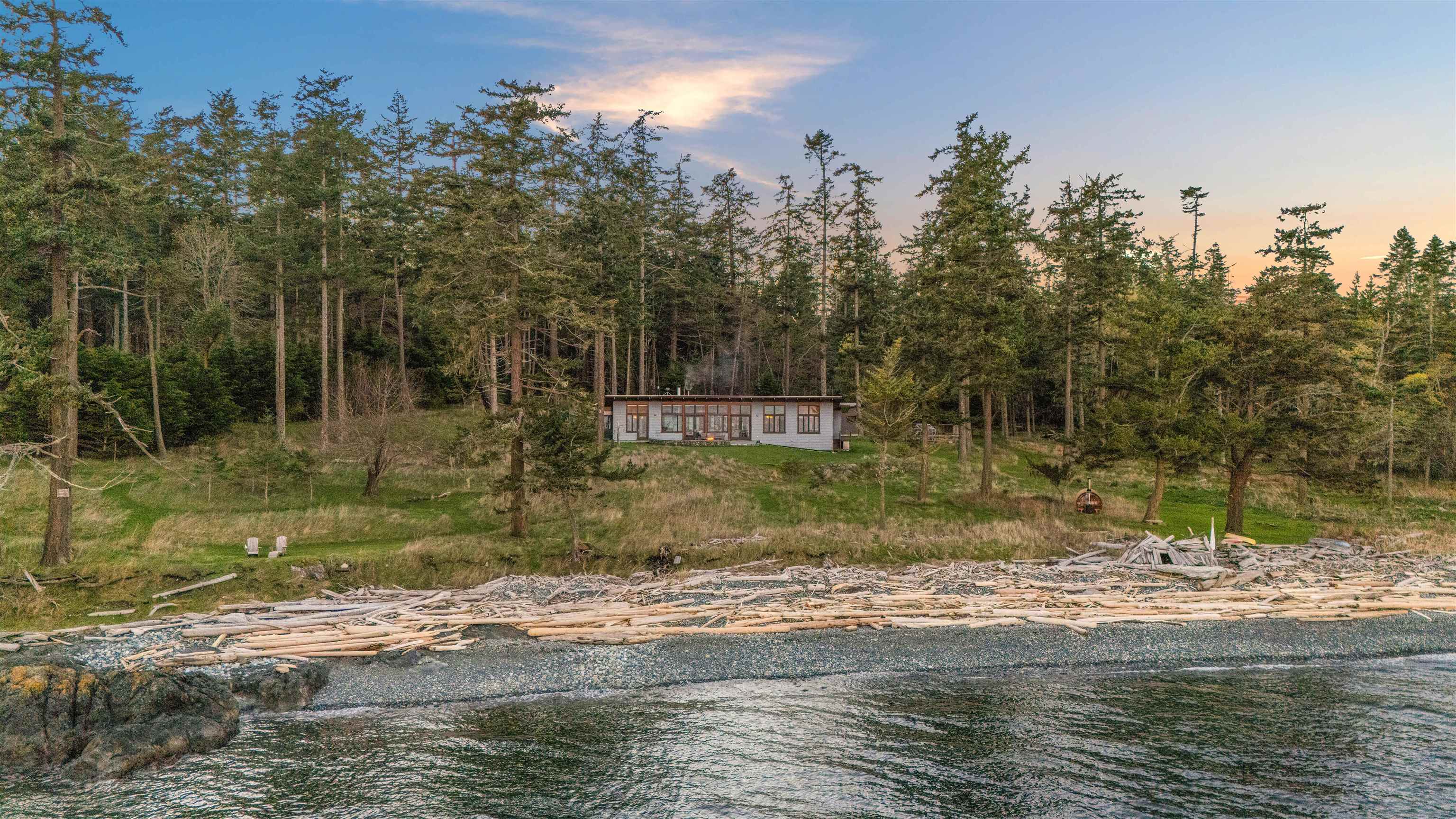 489 ARBUTUS SPUR, No City Value BC V0V 0V0, R3104489, BC,