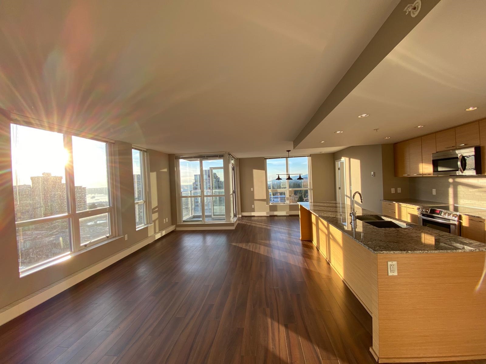 1401 135 E 17TH STREET, R3104507, BC,