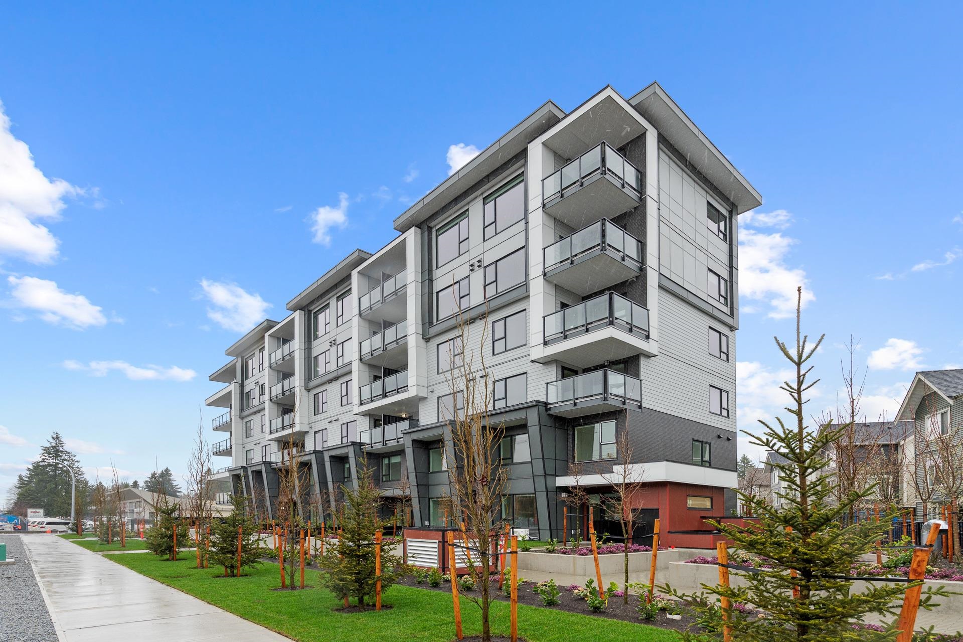 604 15739 FRASER HWY., R3104521, BC,