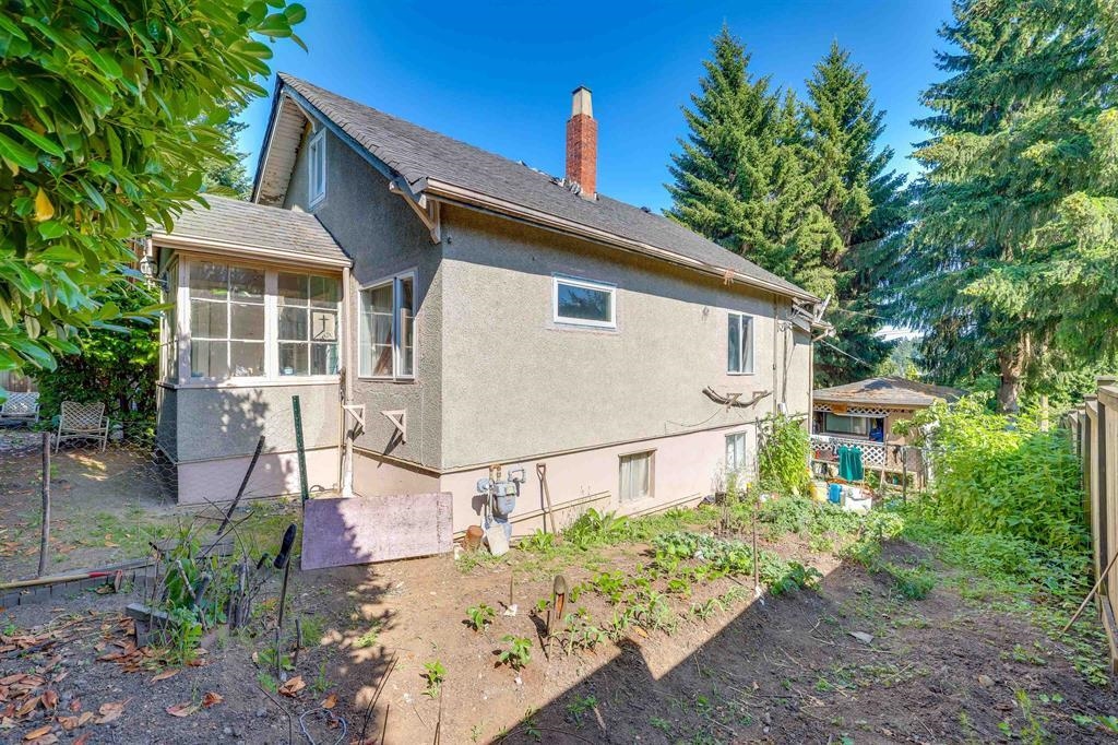 112 TENTH AVENUE, New Westminster BC V3L 2B1, R3104591, BC,