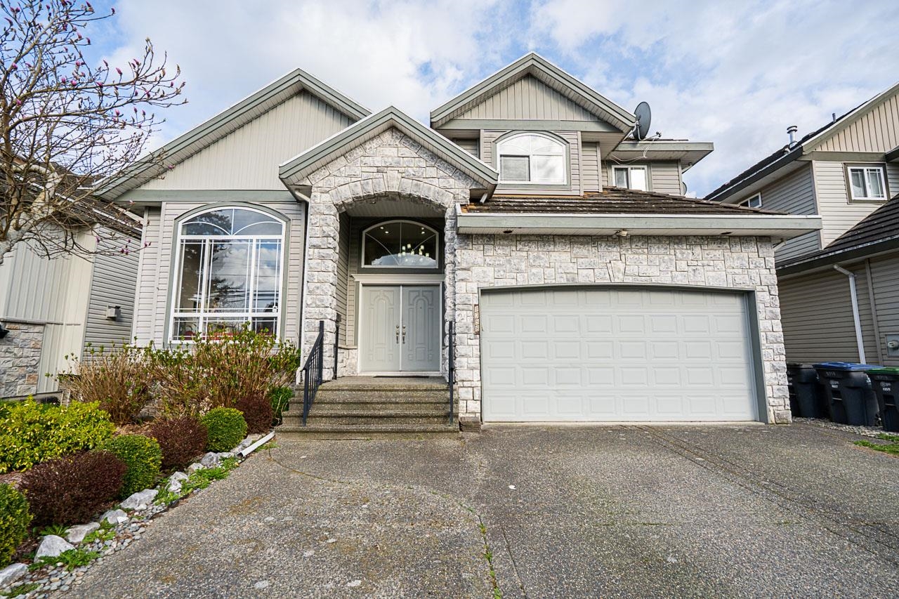 8358 144 STREET, Surrey BC V3W 5T5, R3104811, BC,