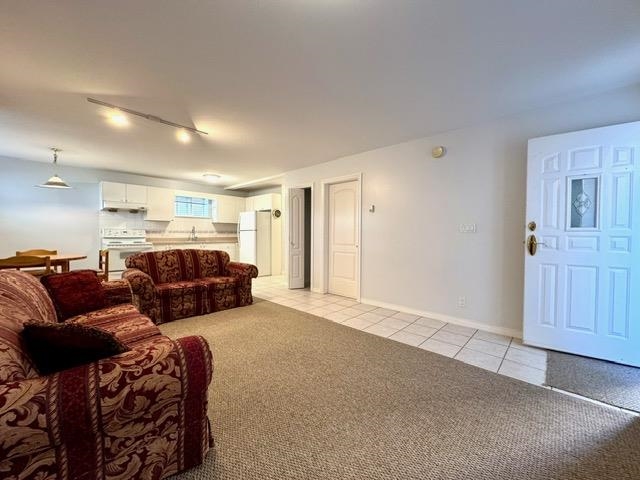 Lower-319 AVALON DRIVE, Port Moody BC V3H 2X9, R3104952, BC,