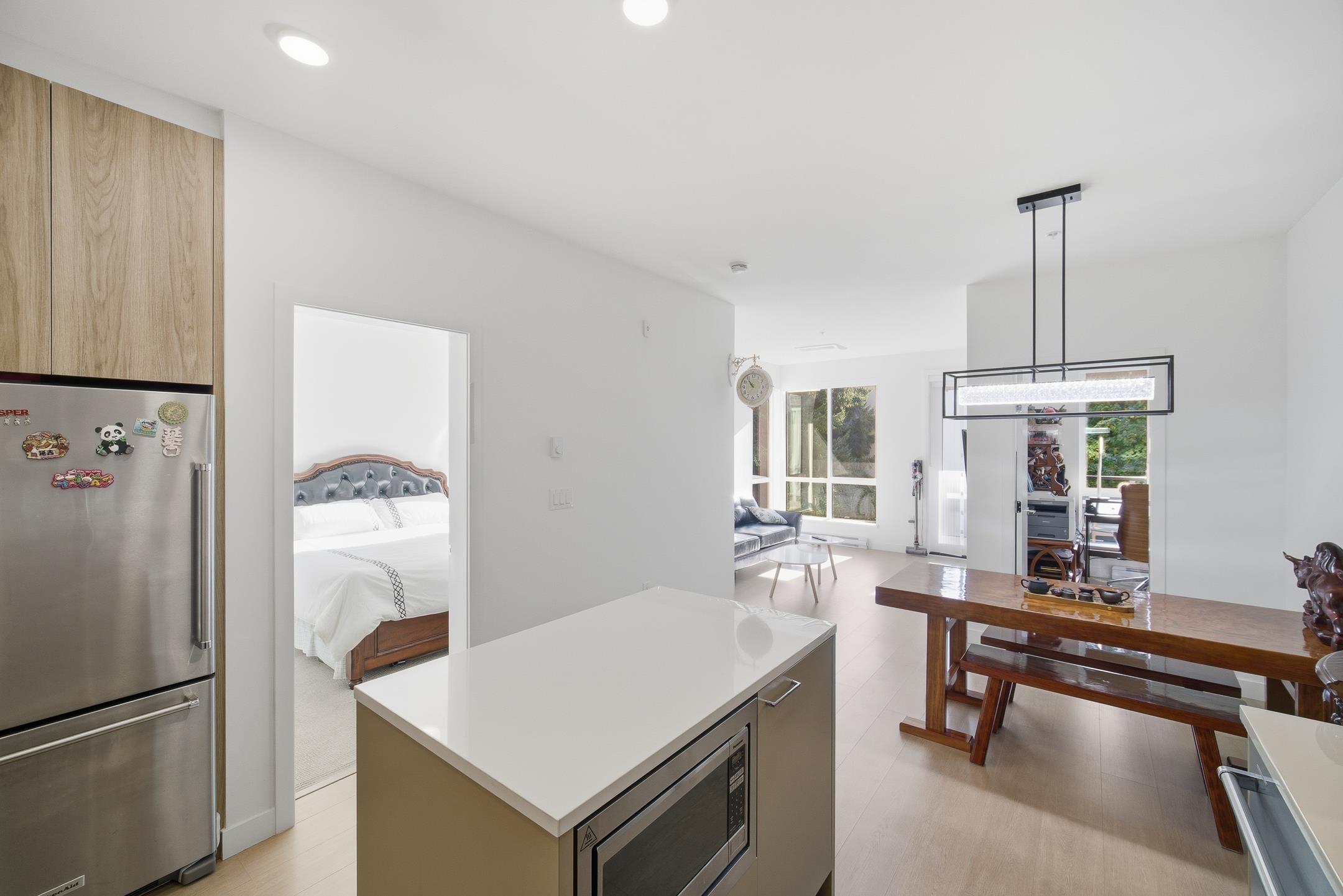 309 7588 16TH STREET, R3105192, BC,