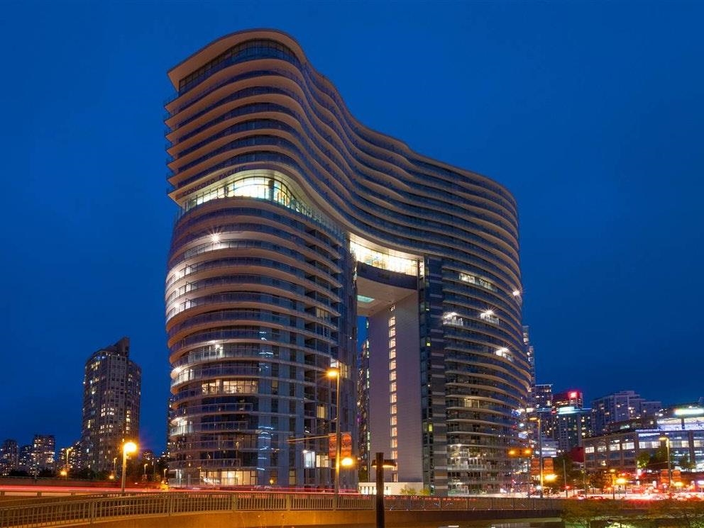 1312 89 NELSON STREET, R3105232, BC,