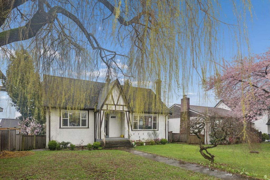 1810 TENTH AVENUE, New Westminster BC V3M 3J5, R3105344, BC,