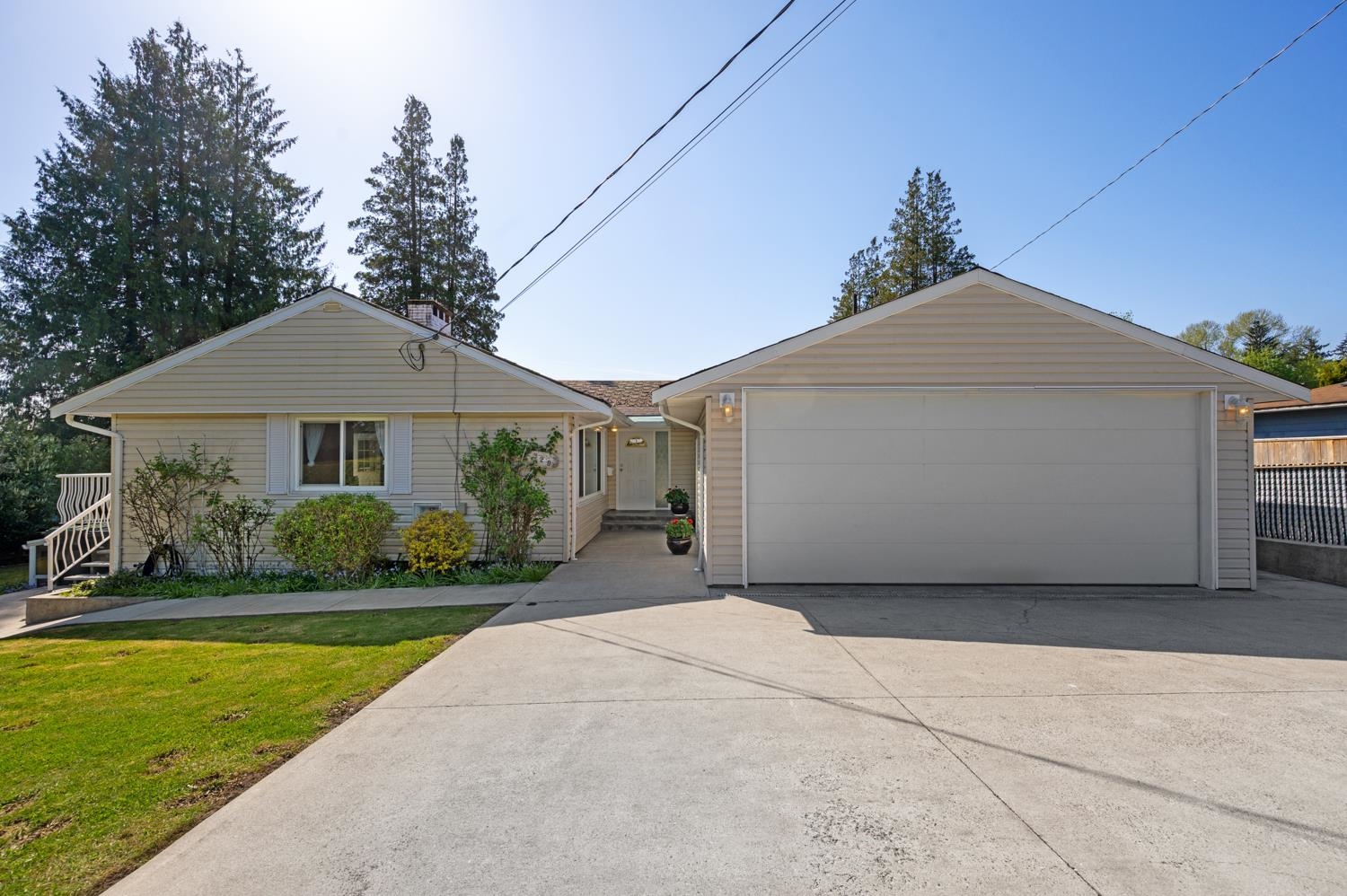 320 WALKER STREET, Coquitlam BC V3K 4C9, R3105395, BC,