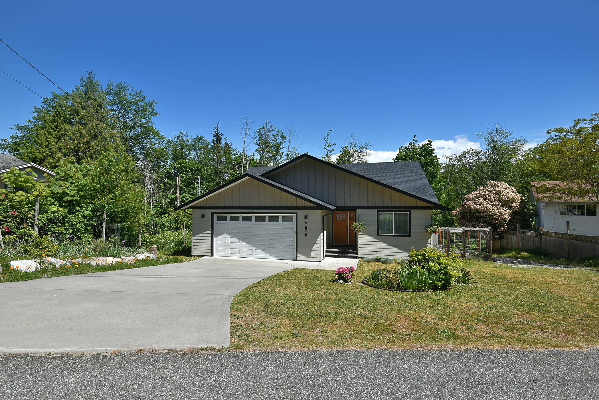 7808 EAGLE DRIVE, Halfmoon Bay BC V7Z 1A3, R3105527, BC,
