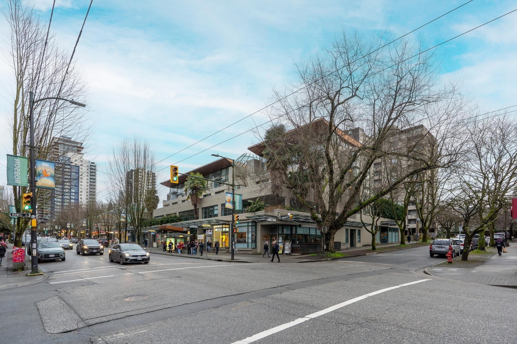 308 1688 ROBSON STREET, R3105686, BC,