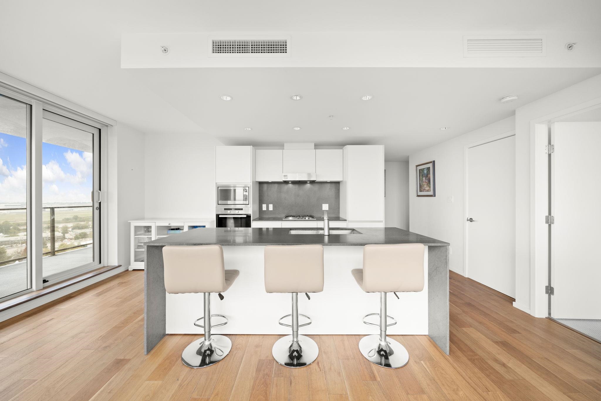 1808 8555 GRANVILLE STREET, R3105744, BC,