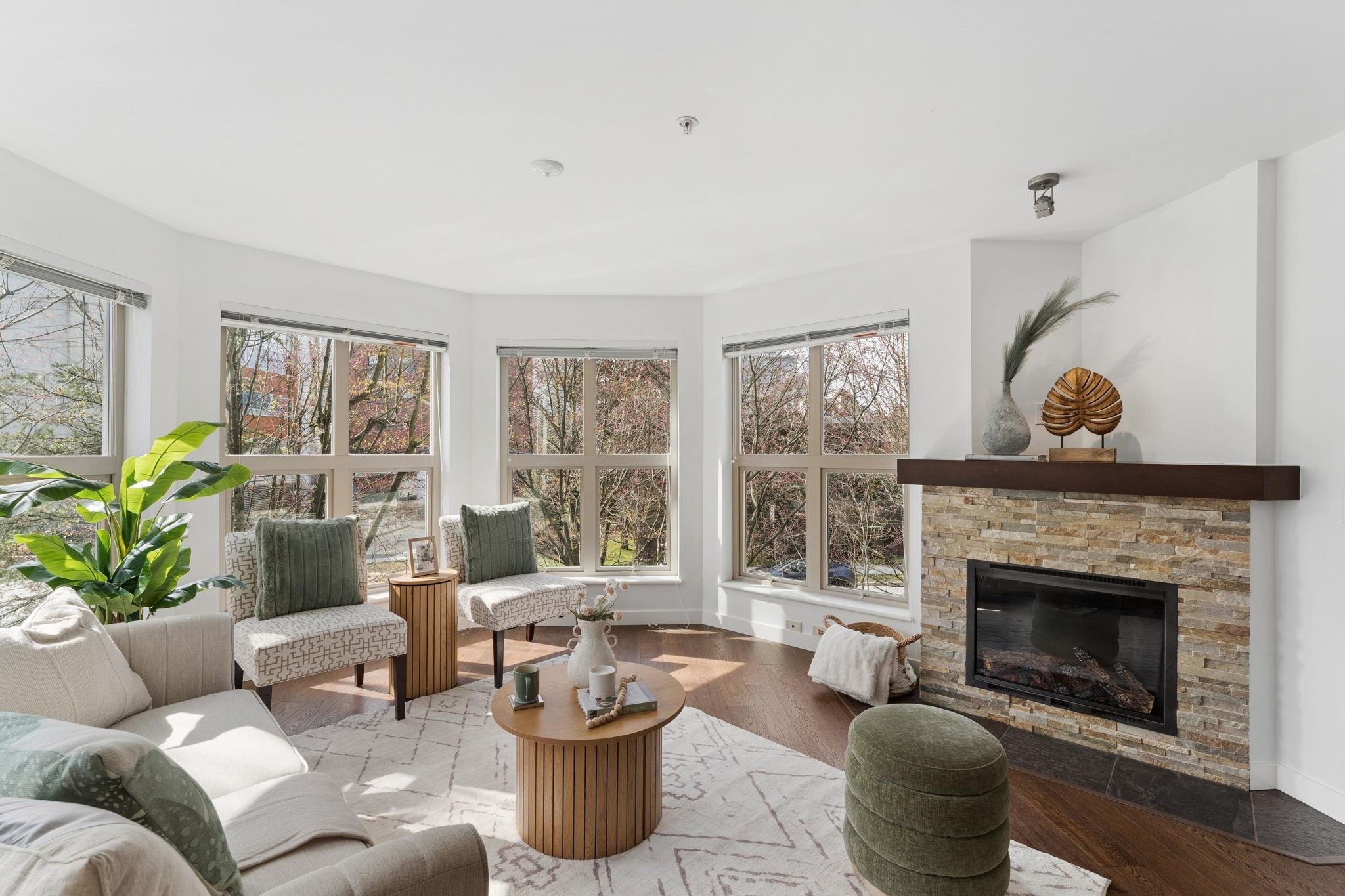 206 1468 ST. ANDREWS AVENUE, R3105756, BC,