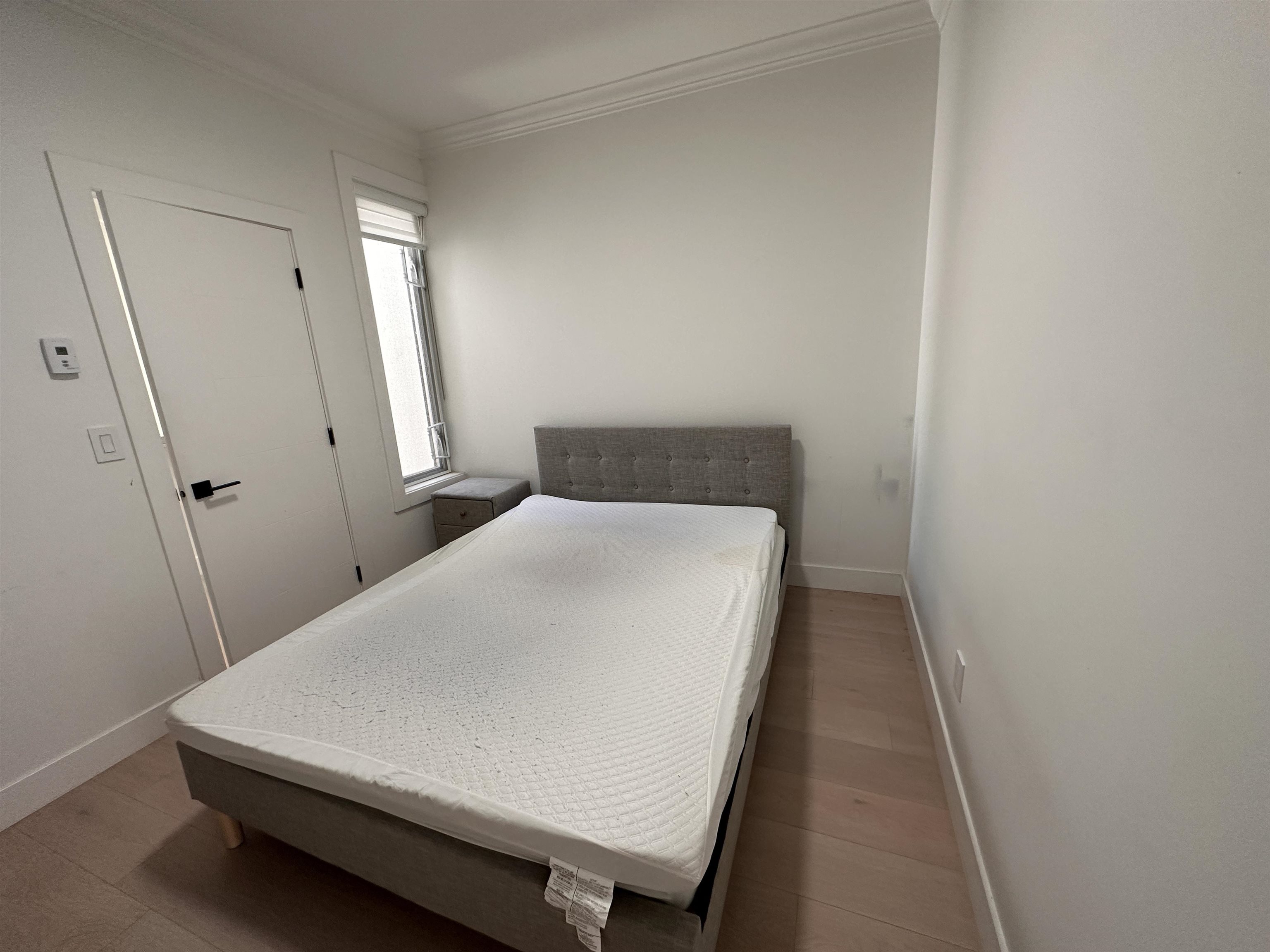 37xx MYRTLE STREET, Burnaby BC V5C 4E8, R3105757, BC,