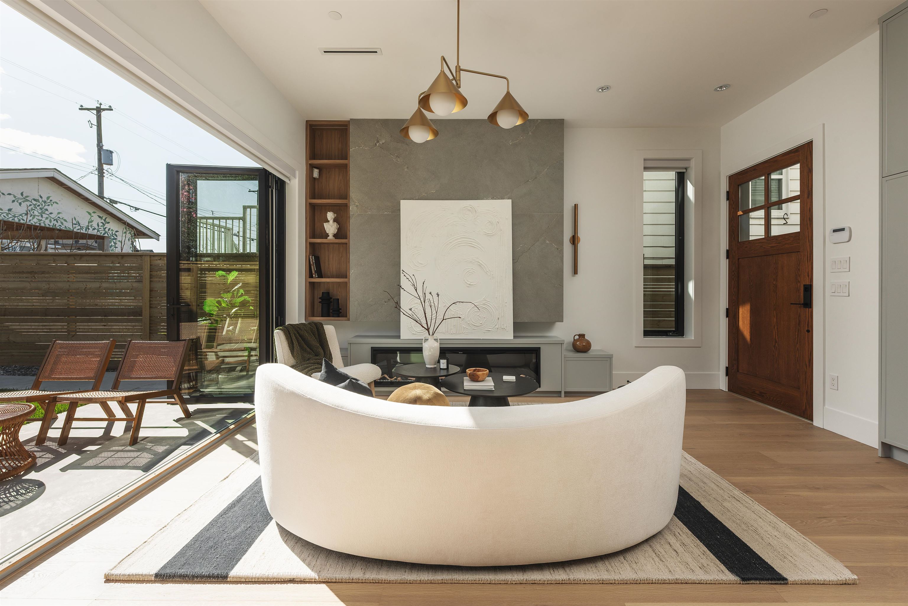 2 2684 OXFORD STREET, R3105763, BC,